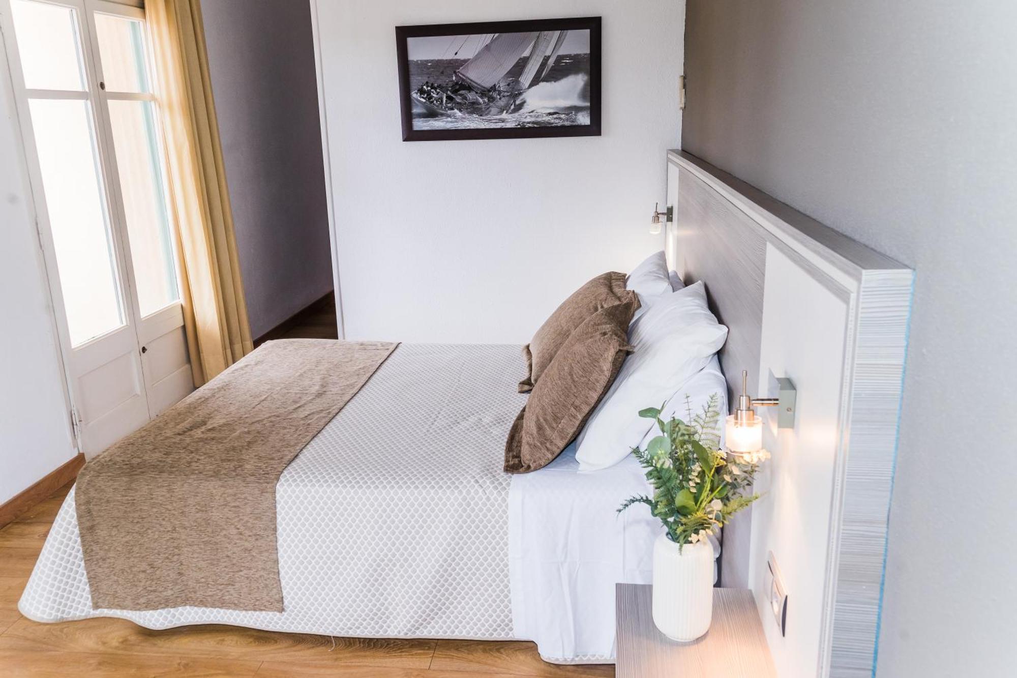 Double or Twin Room Balcony