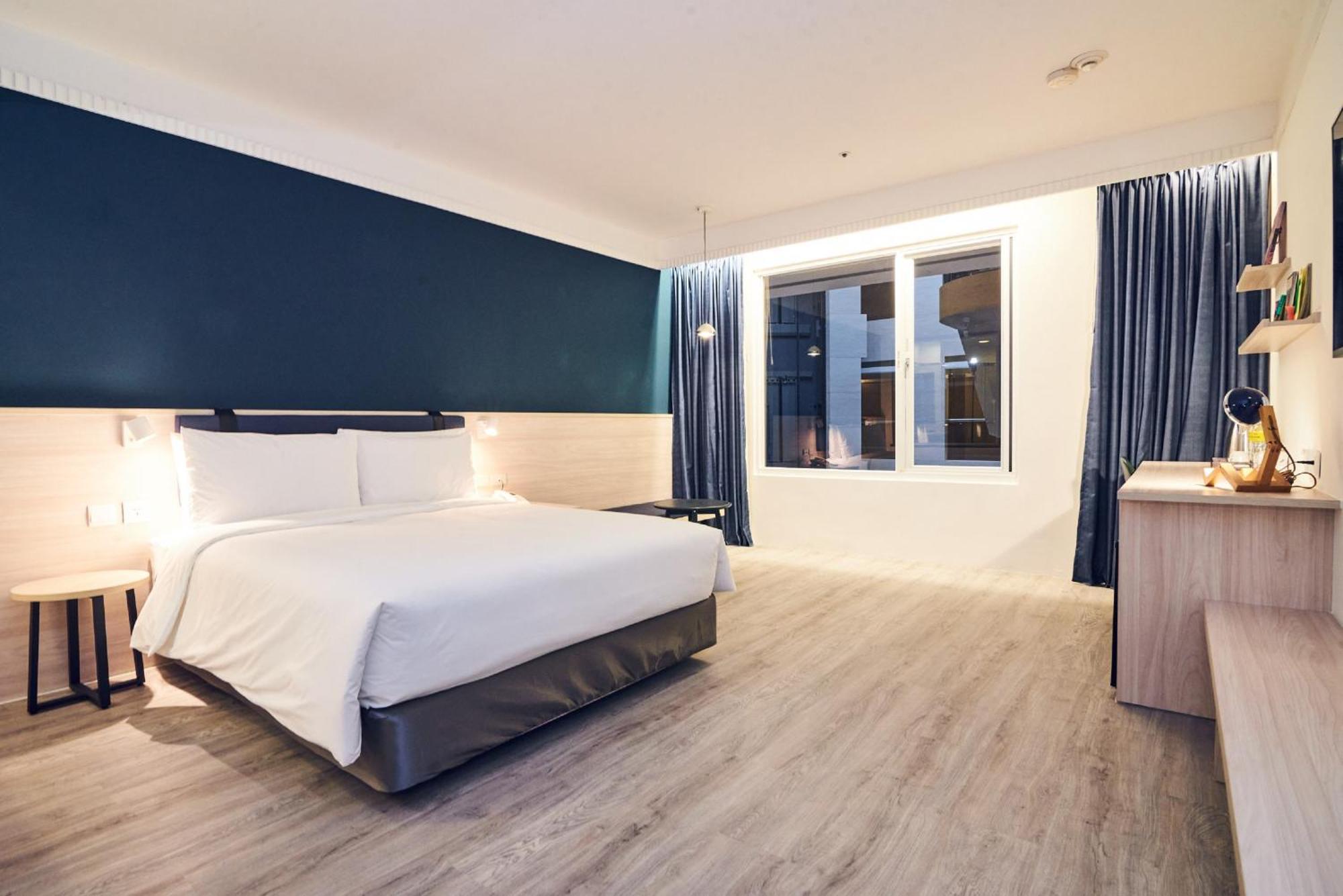 Standard Double Room,1306672801:JPEG