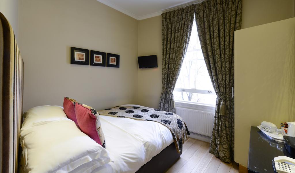 Standard Double Room,156385191:JPEG