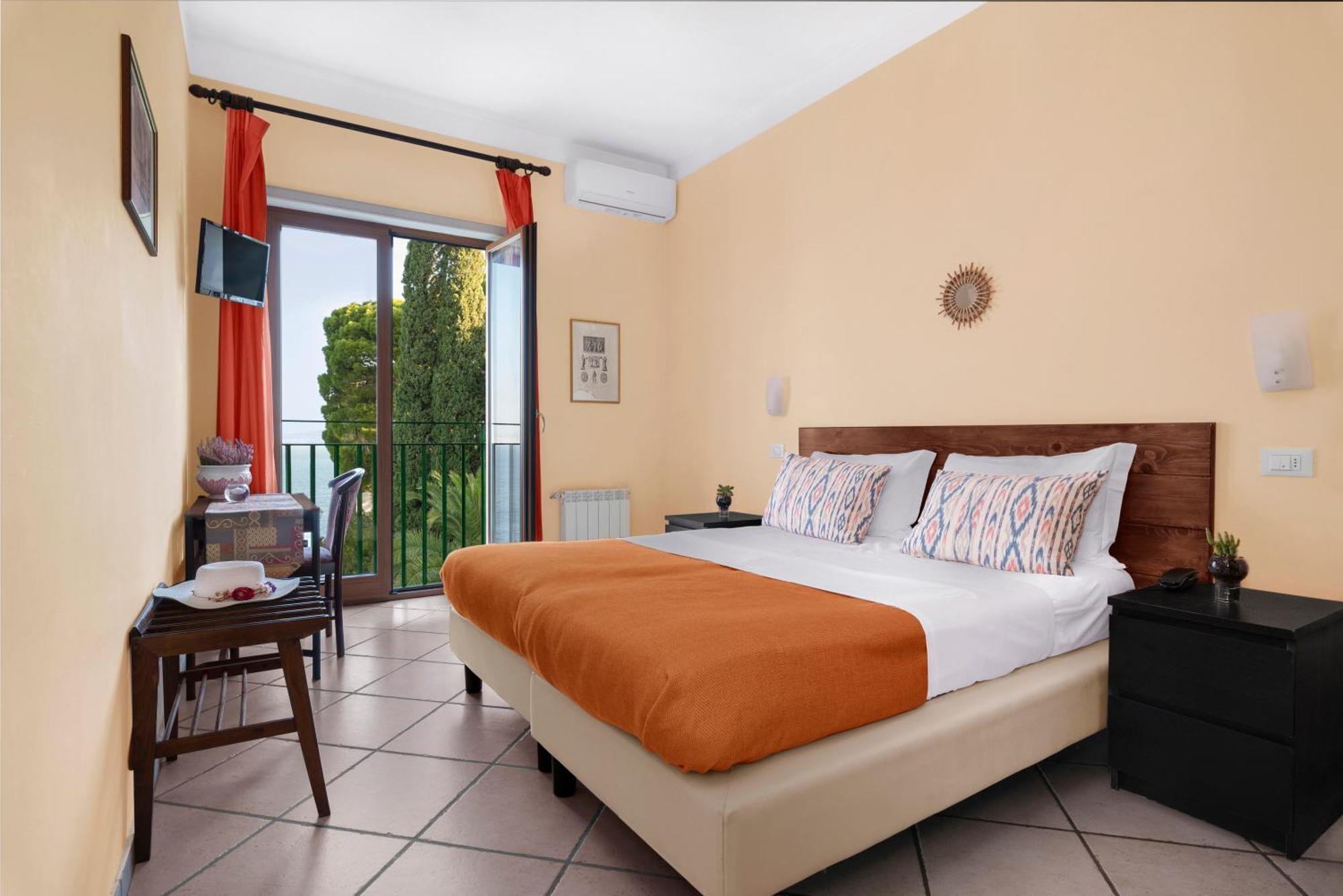 Double Room Sea View