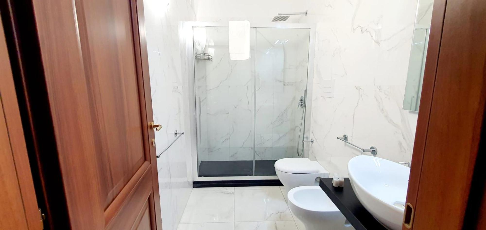 Deluxe Doppelzimmer mit Balkon und Meerblick