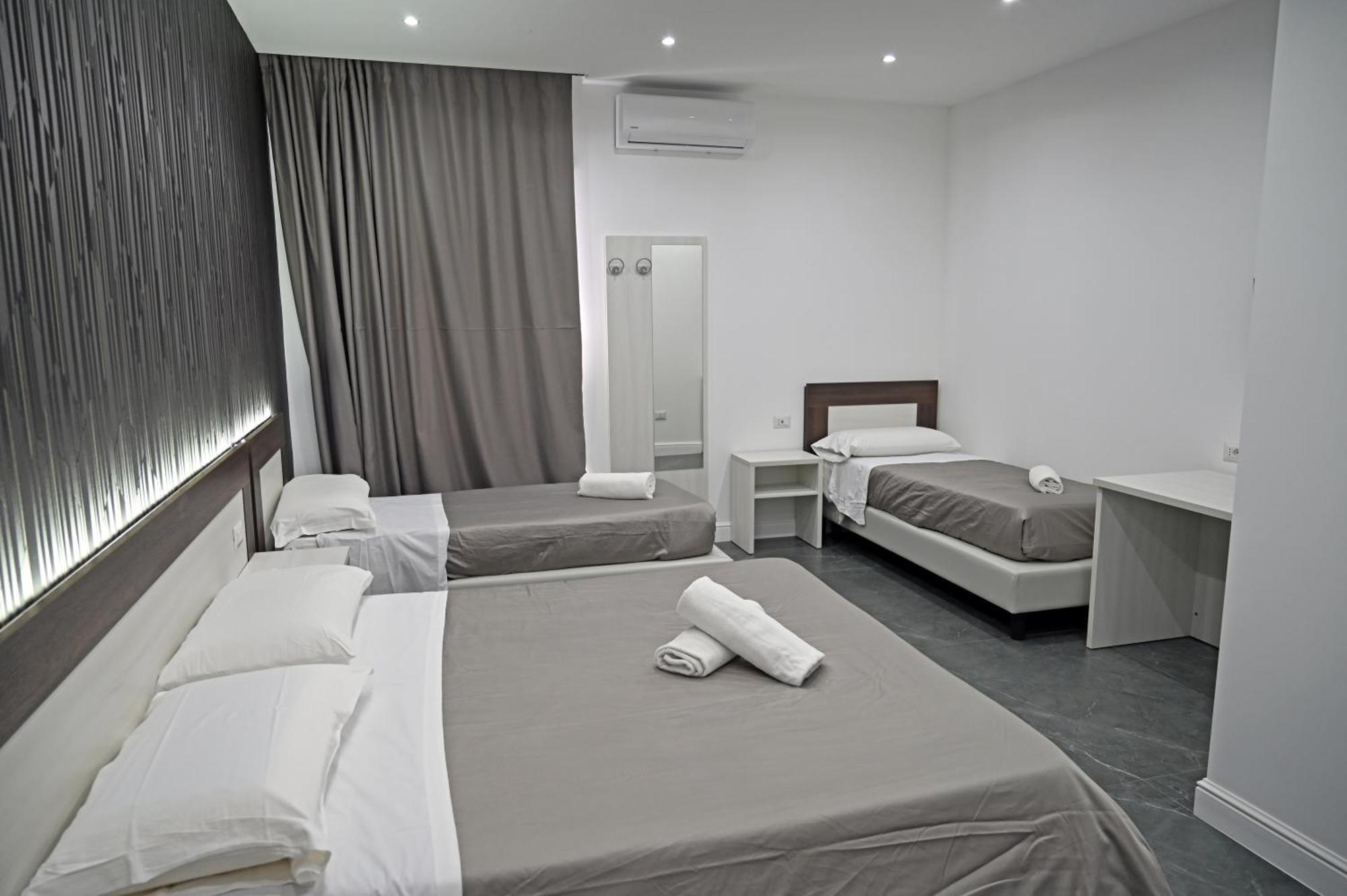 Quadruple Room,1571291900:JPEG