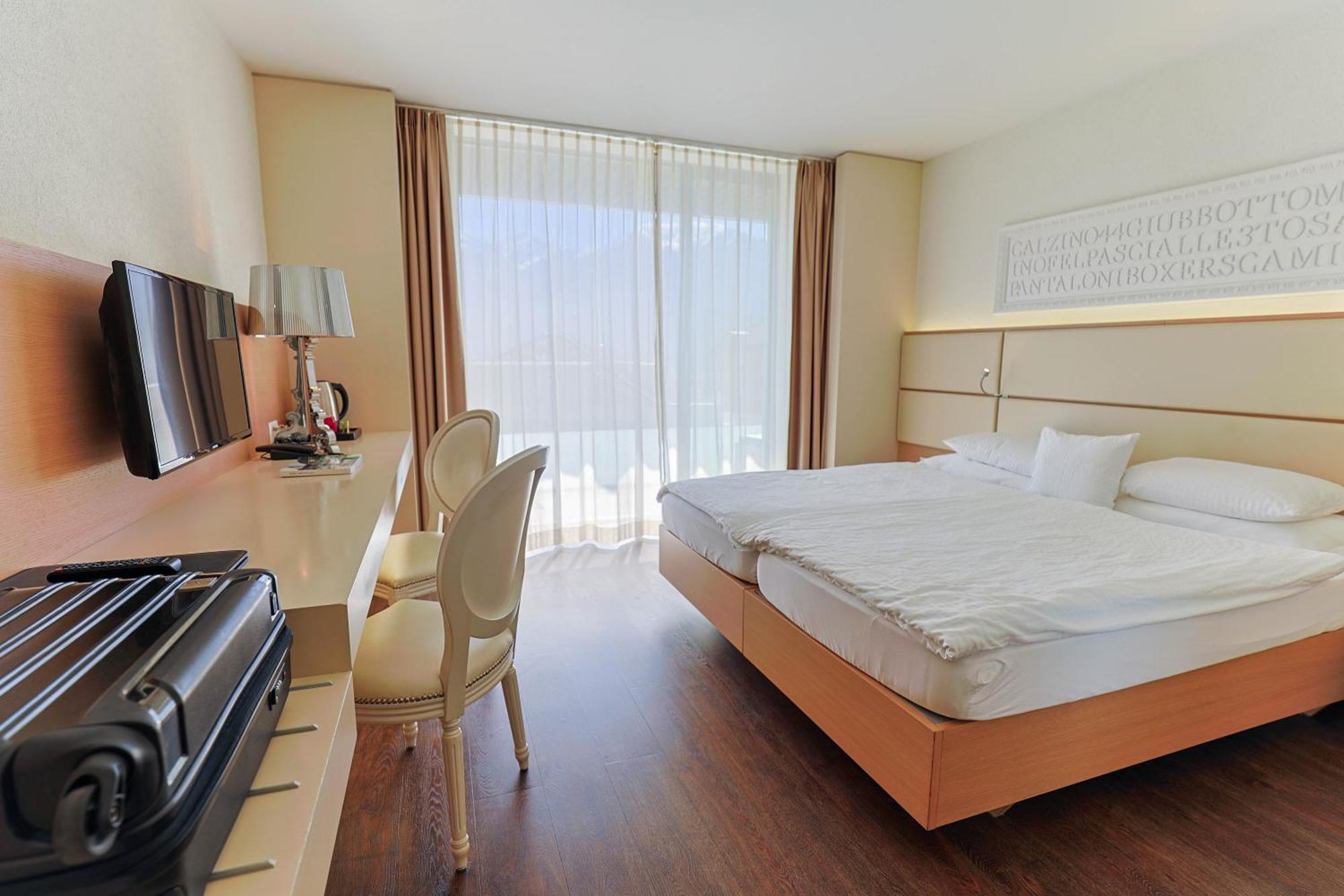 Comfort Double Room Lake View Balcony,1574692310:JPEG