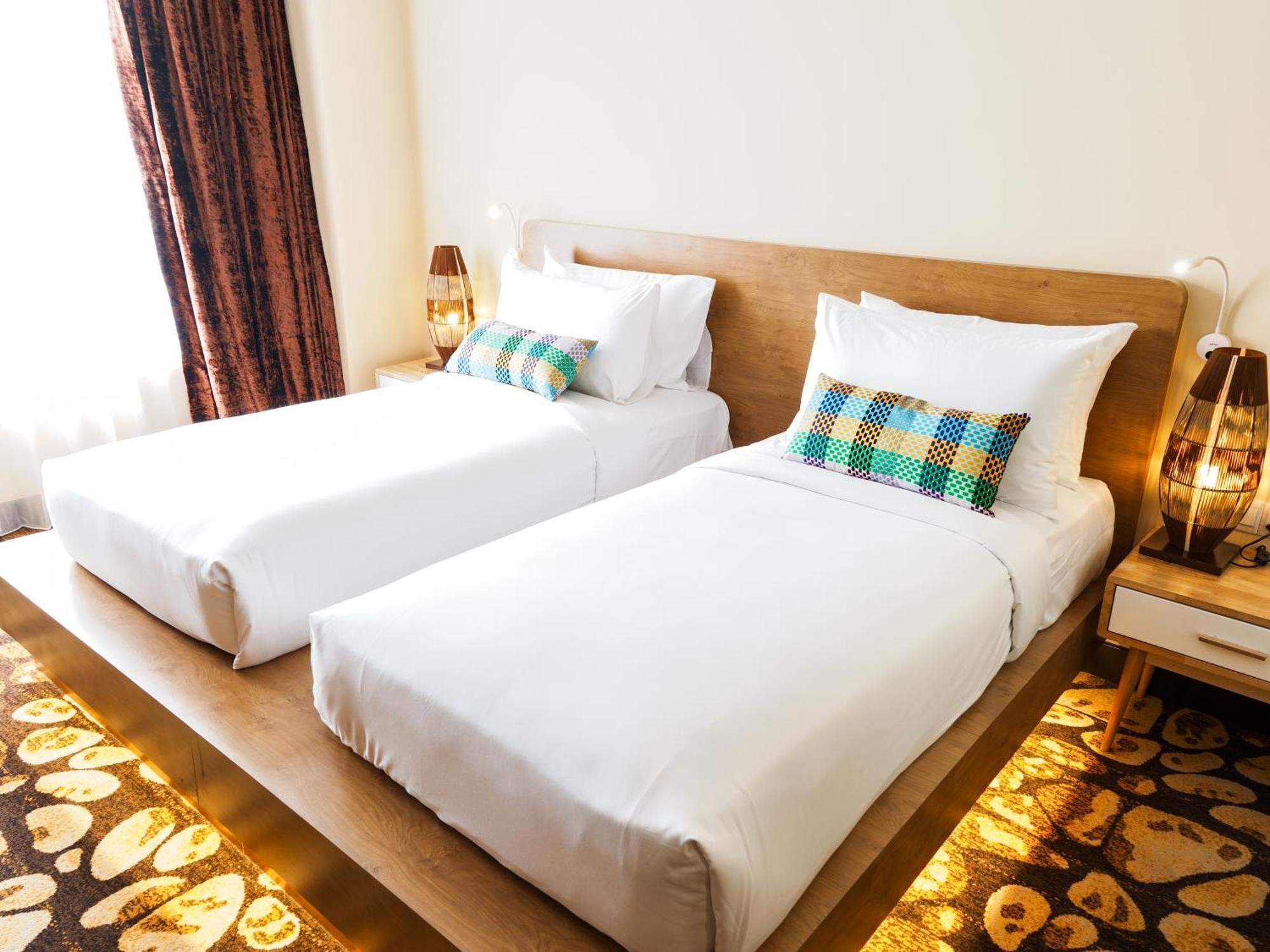 Tangerine Twin Room,1574692433:JPEG