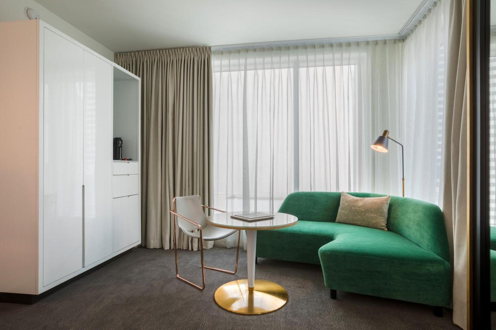 Executive Corner King Room,1643196108:JPEG