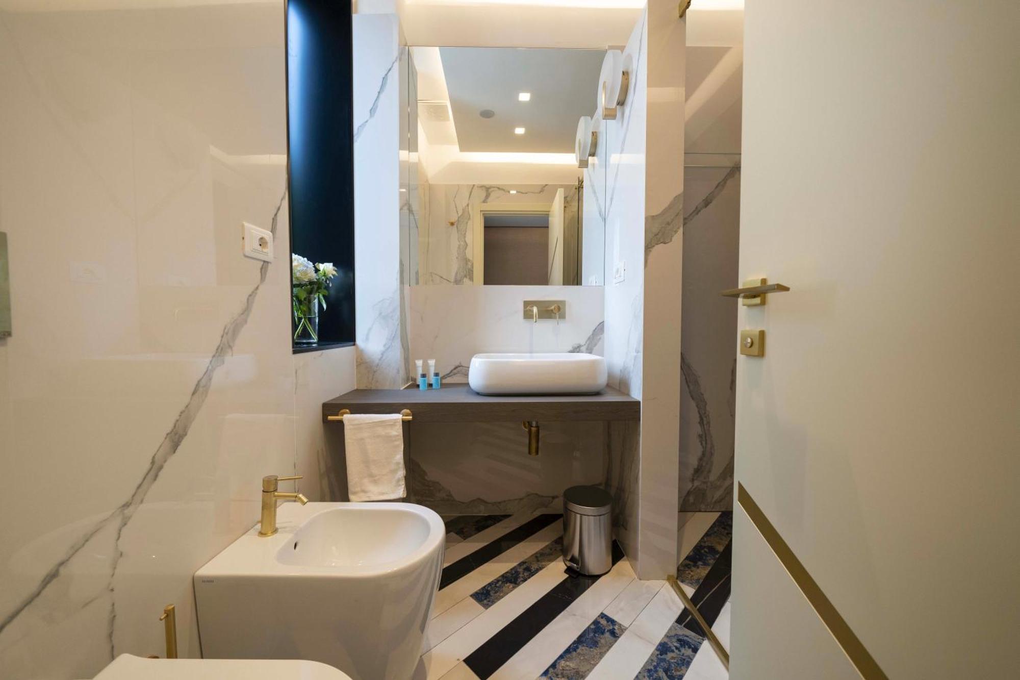 Standard Double or Twin Room,1586107152:JPEG