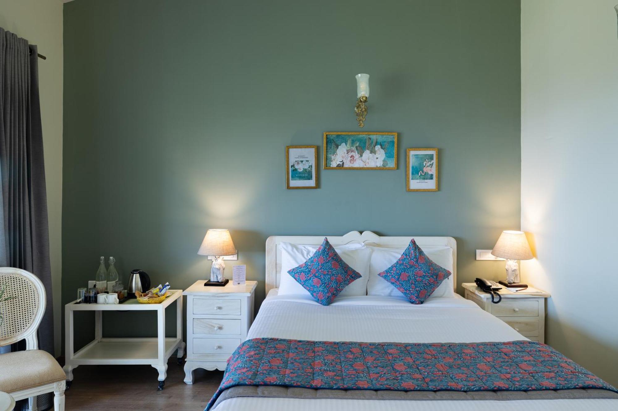 Large Double Room