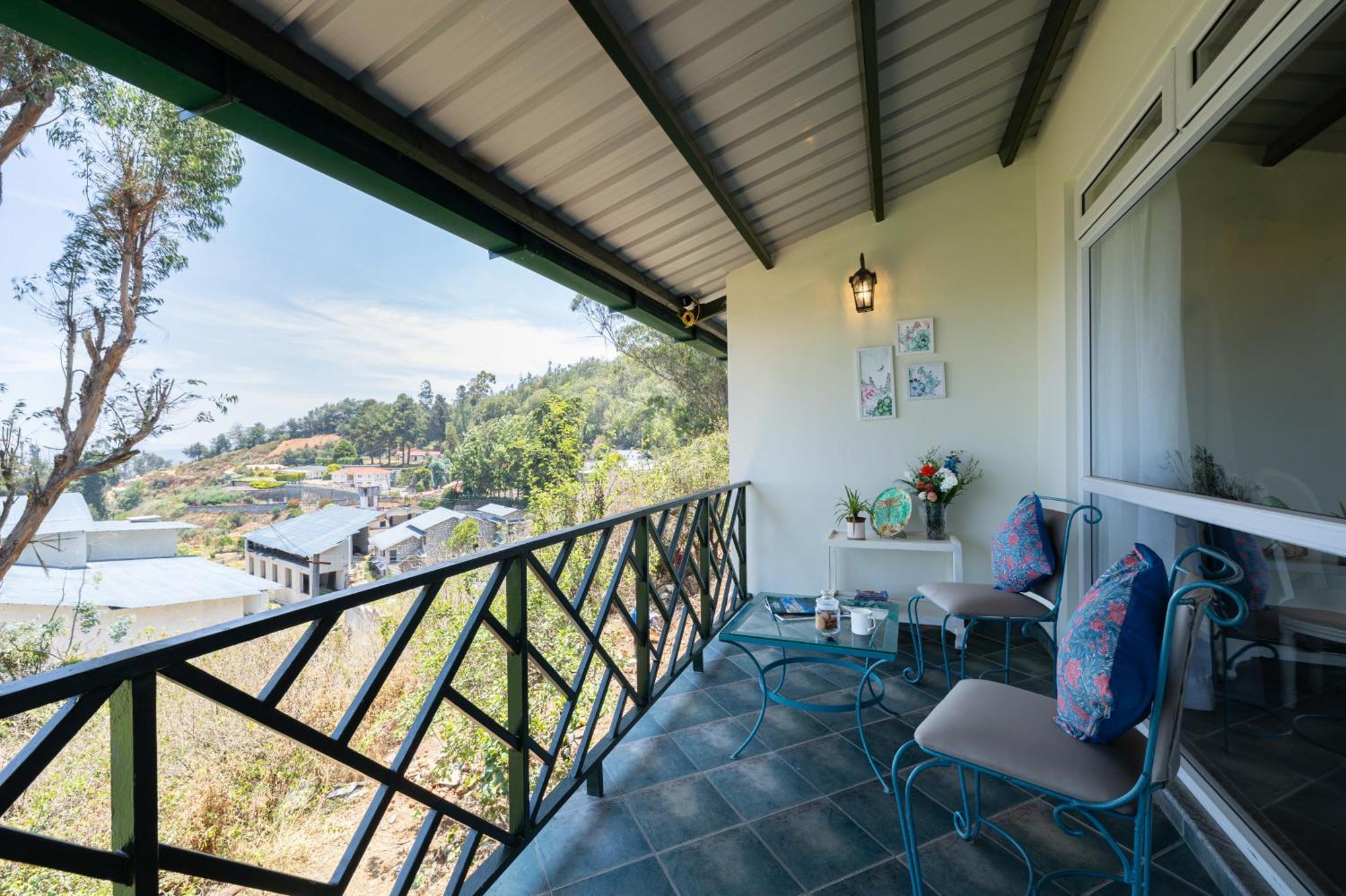 Large Double Room