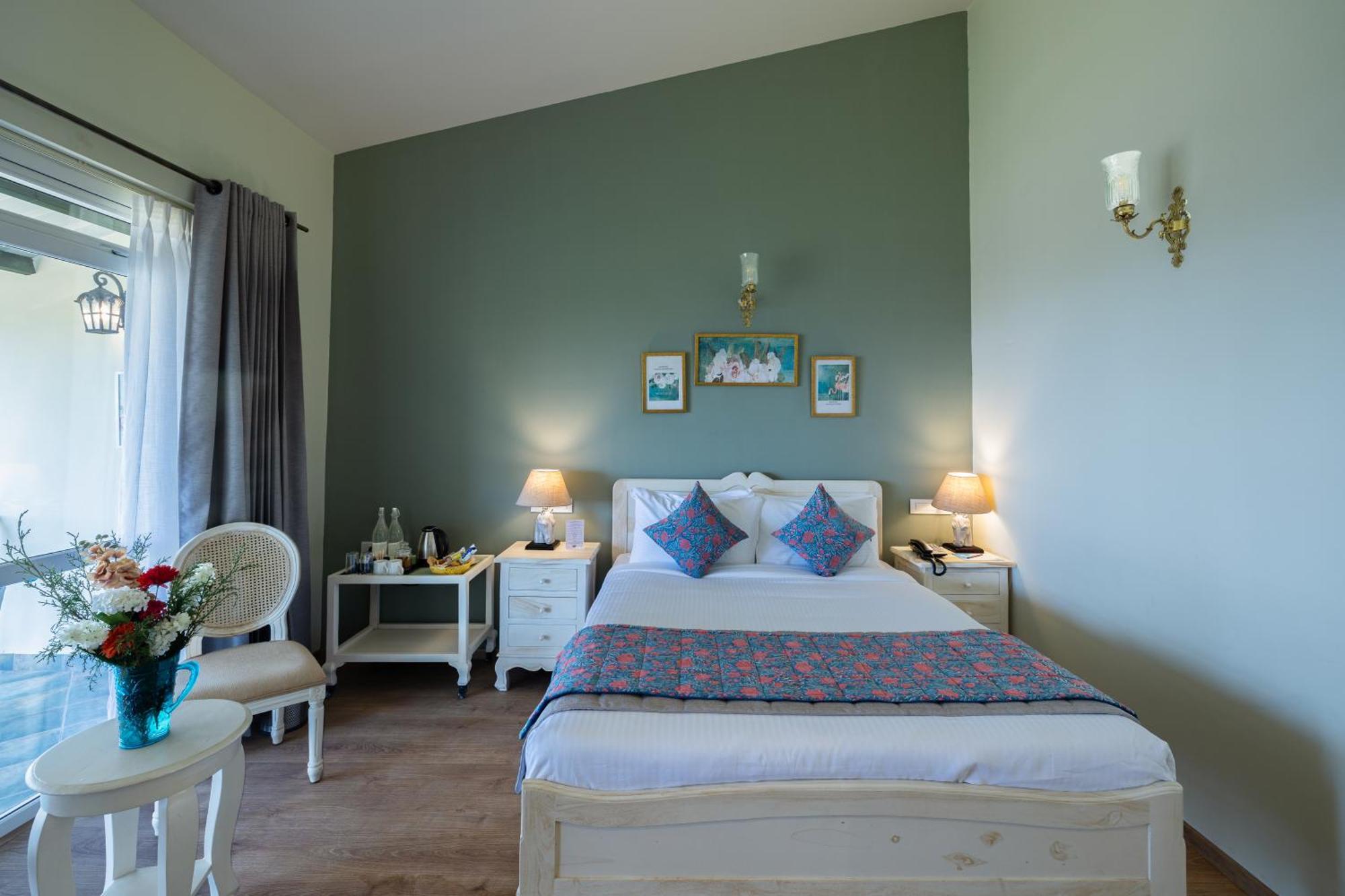 Large Double Room