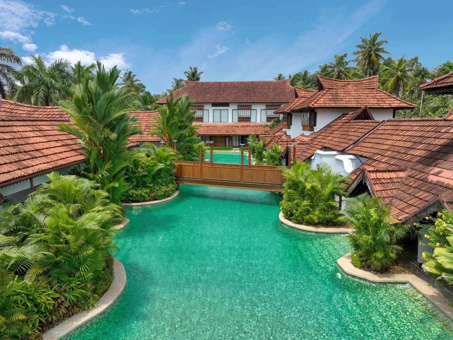 Meandering Pool Villa