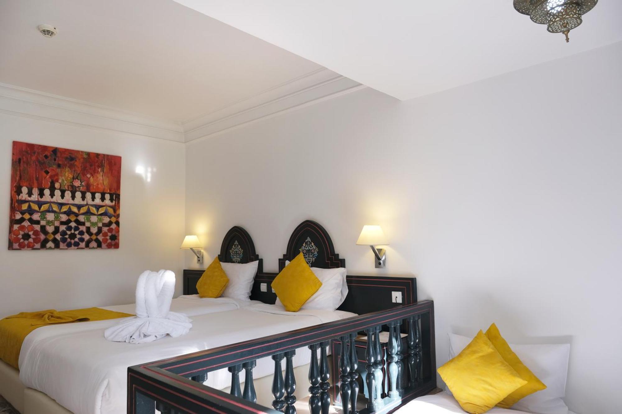 Double Room,1596081636:JPEG