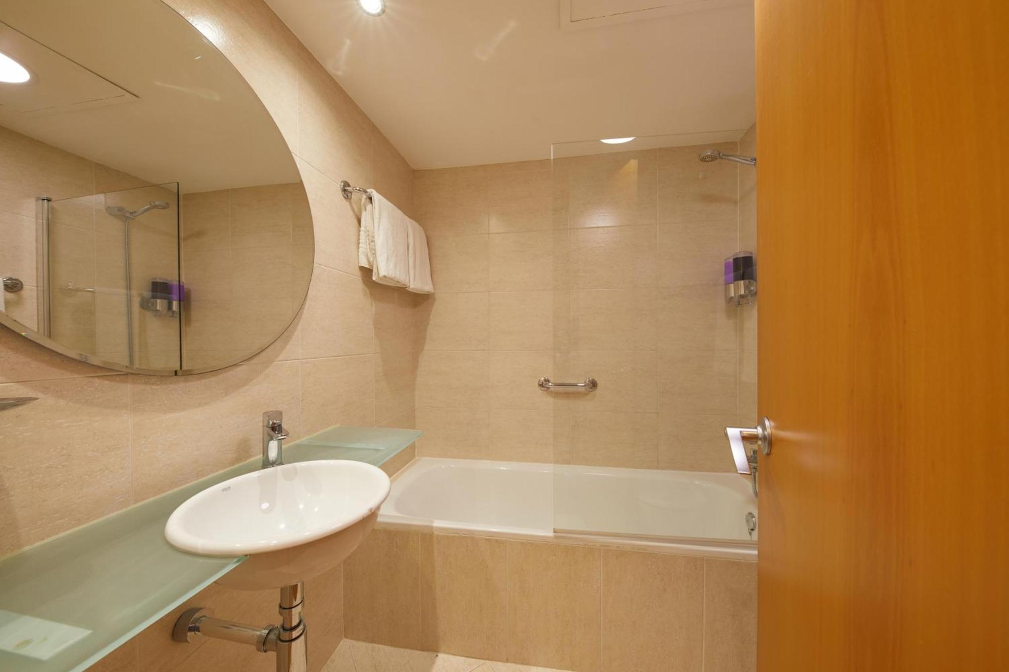 Chambre Double ou Lits Jumeaux avec Balcon
