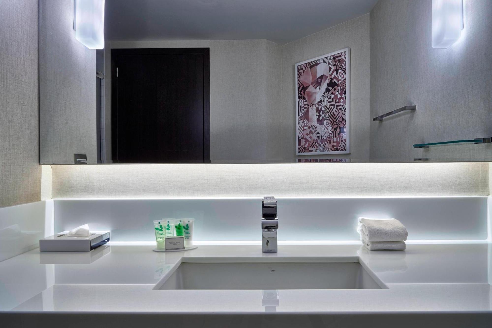 Apartamento Estúdio com 1 Cama King-size, Sofá-cama e Vista da Lagoa