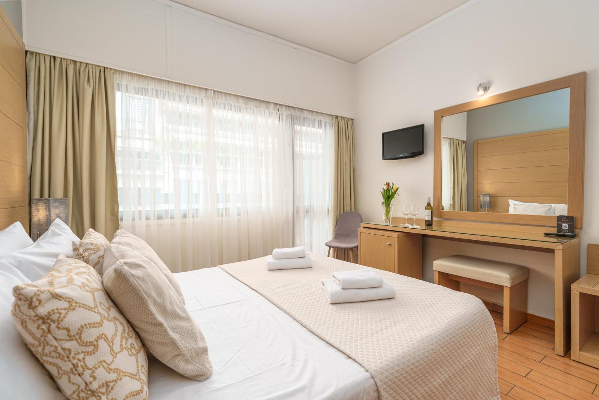 Double Room,1607655832:JPEG