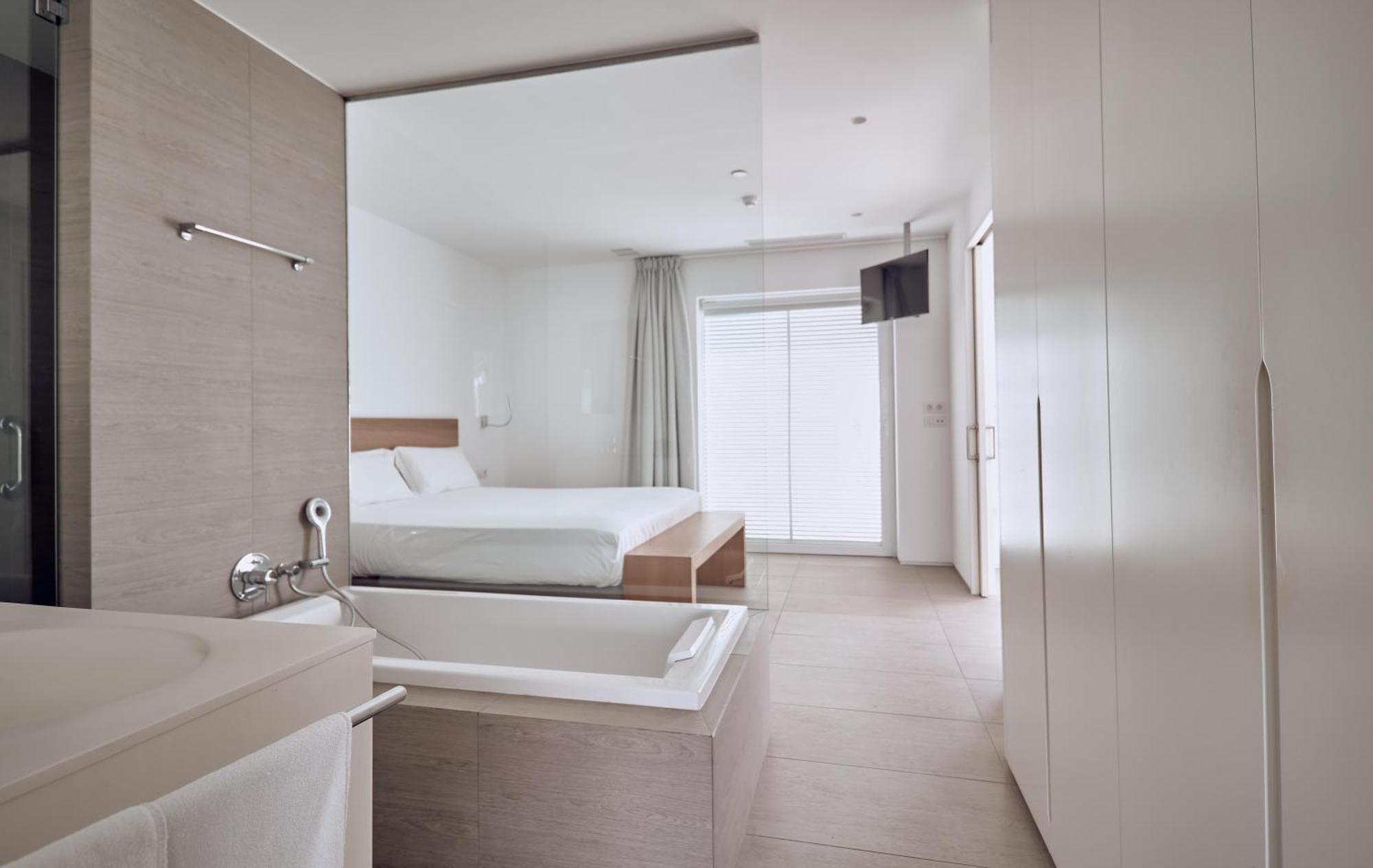 Suite Serenity Bliss mit 2 Schlafzimmern und Meerblick