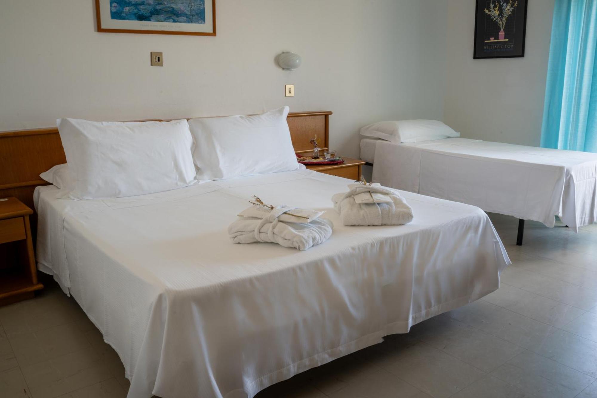 Double Room with Sea View,1608790861:JPEG