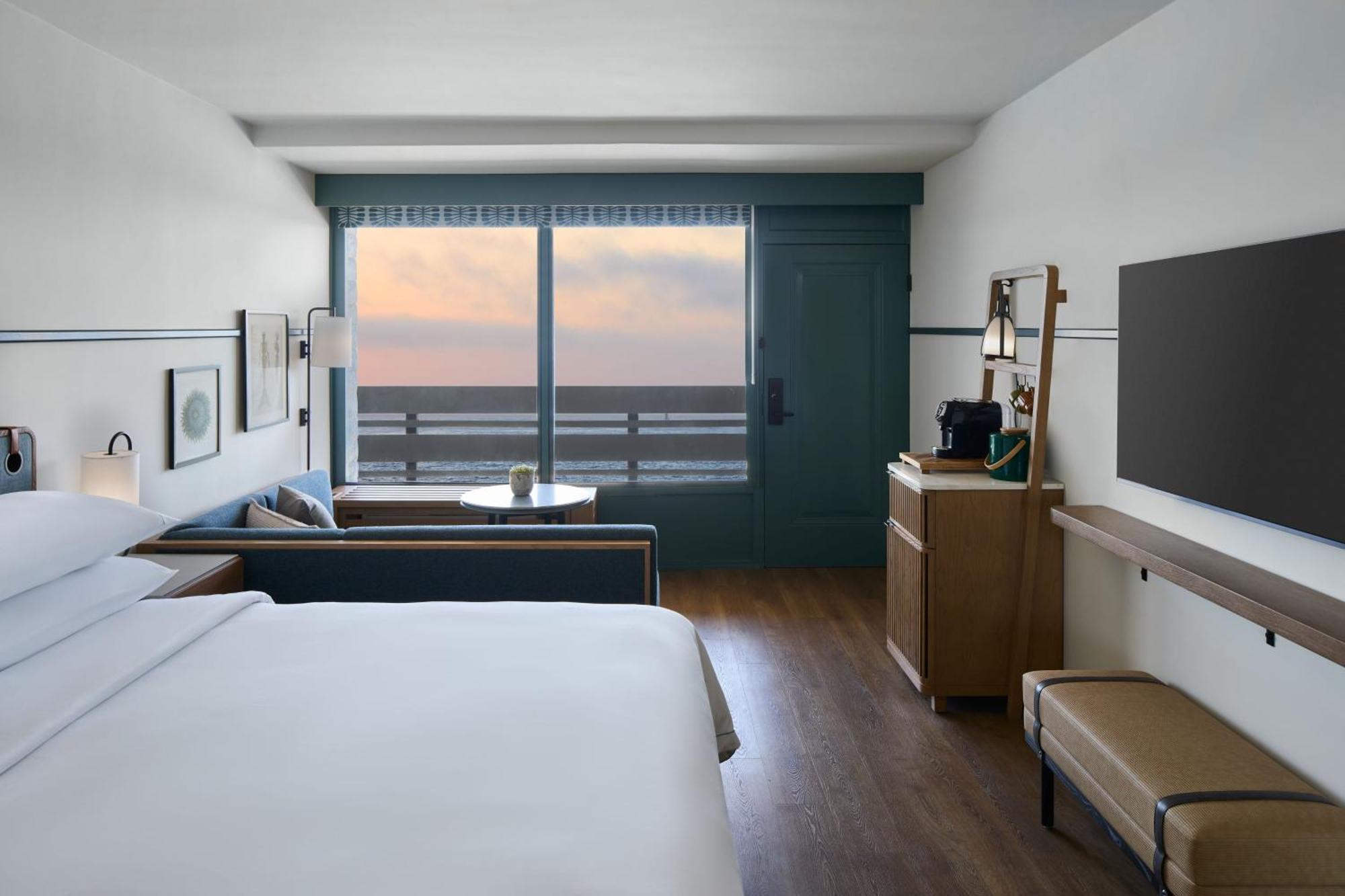Premium King Room with Ocean View,1609319468:JPEG