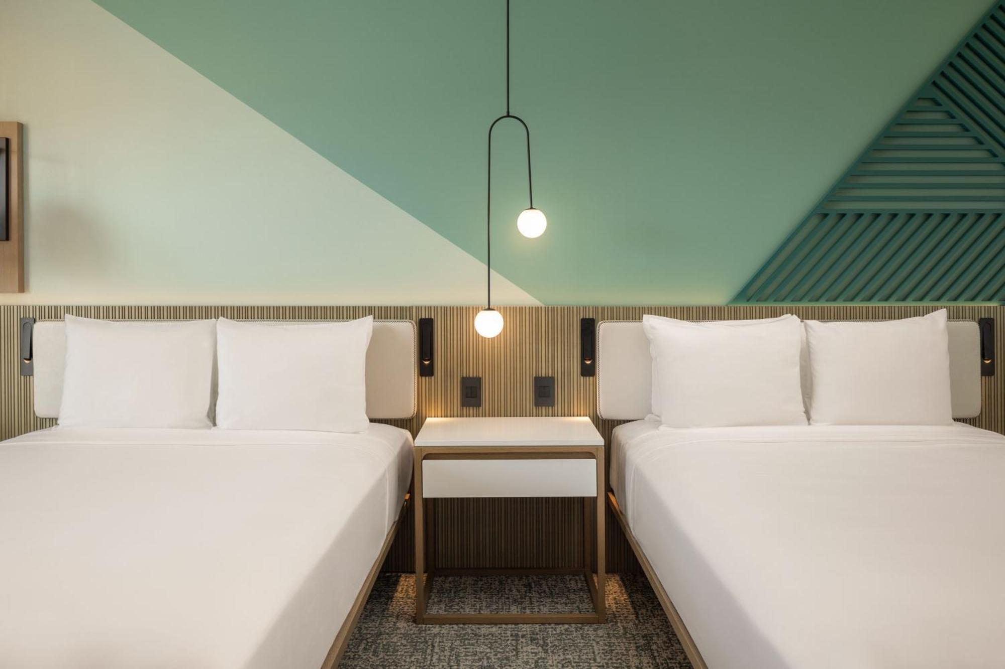 Queen Room with Two Queen Beds,1609812820:JPEG