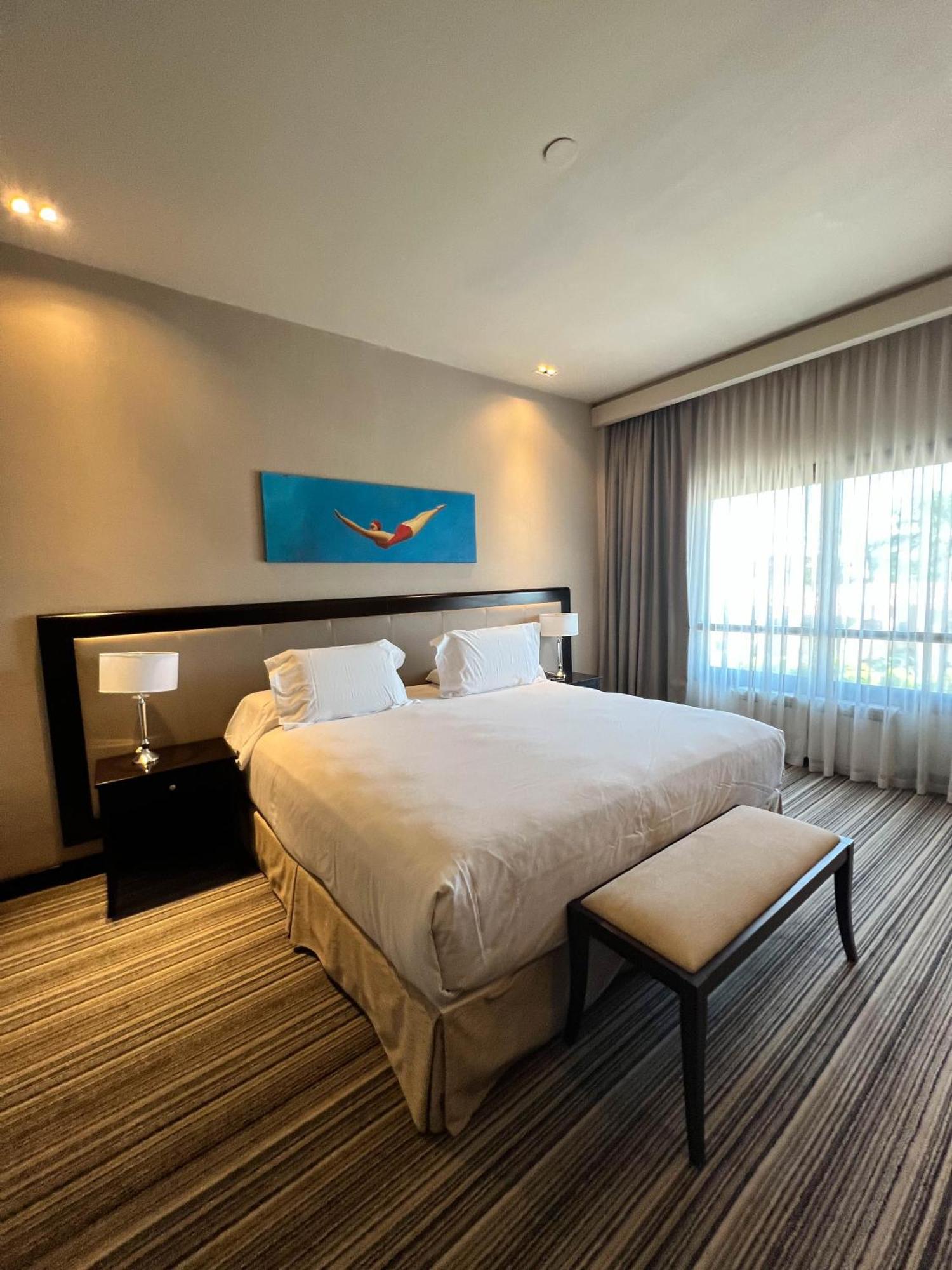 Quarto Superior com Cama de Casal ou 2 de Solteiro