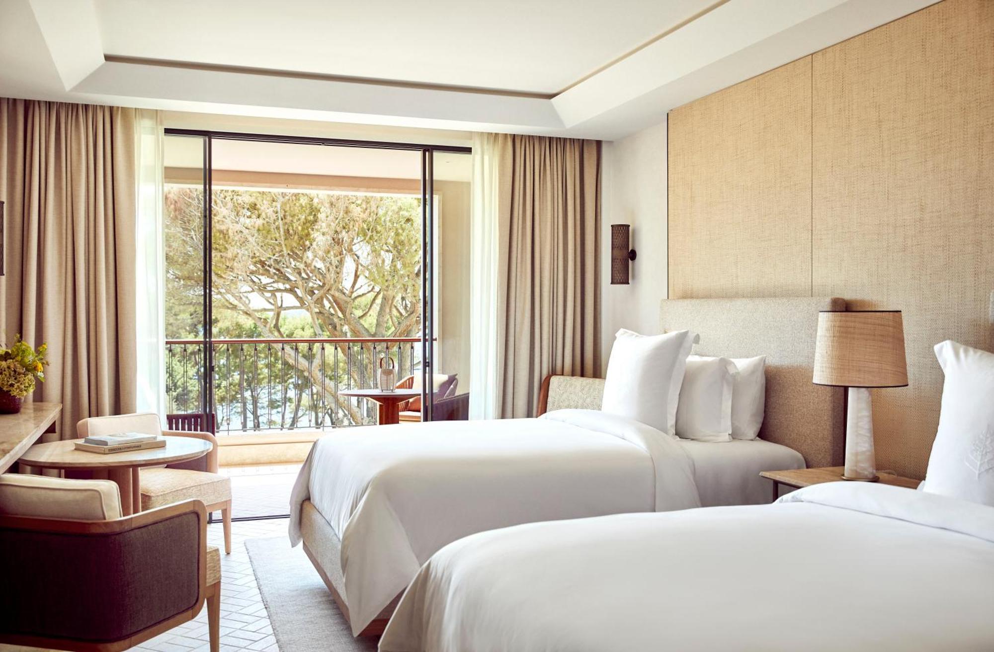 Pine View Room Two Double Beds