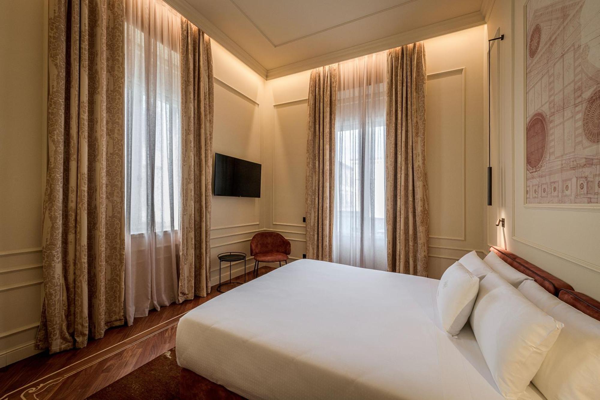 Suite,1616418560:JPEG