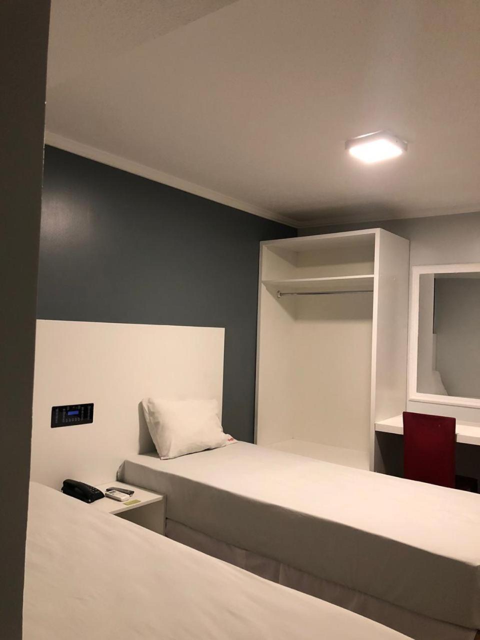 Standard Twin Room,1742768449:JPEG