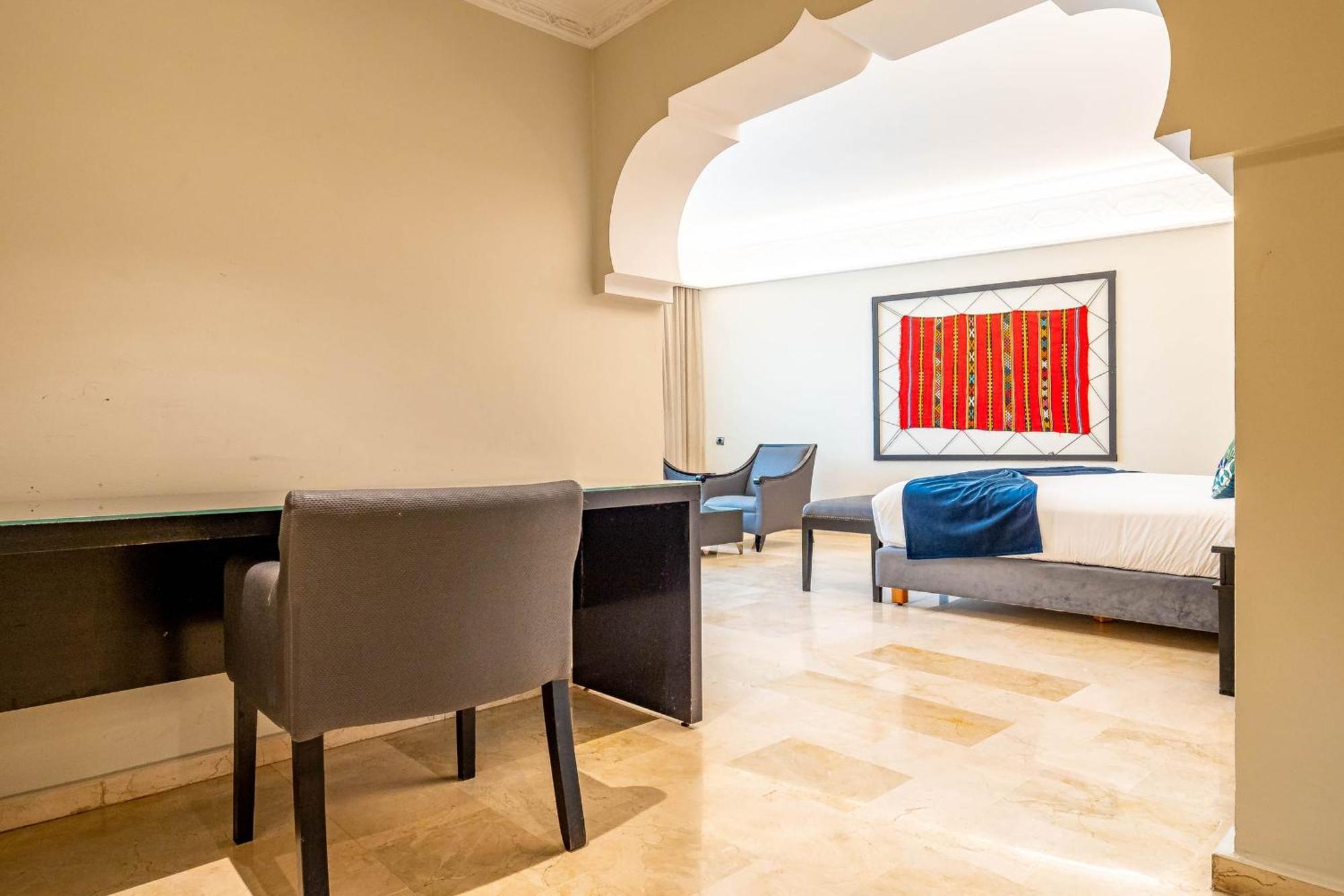 Deluxe Double Room,1620210234:JPEG