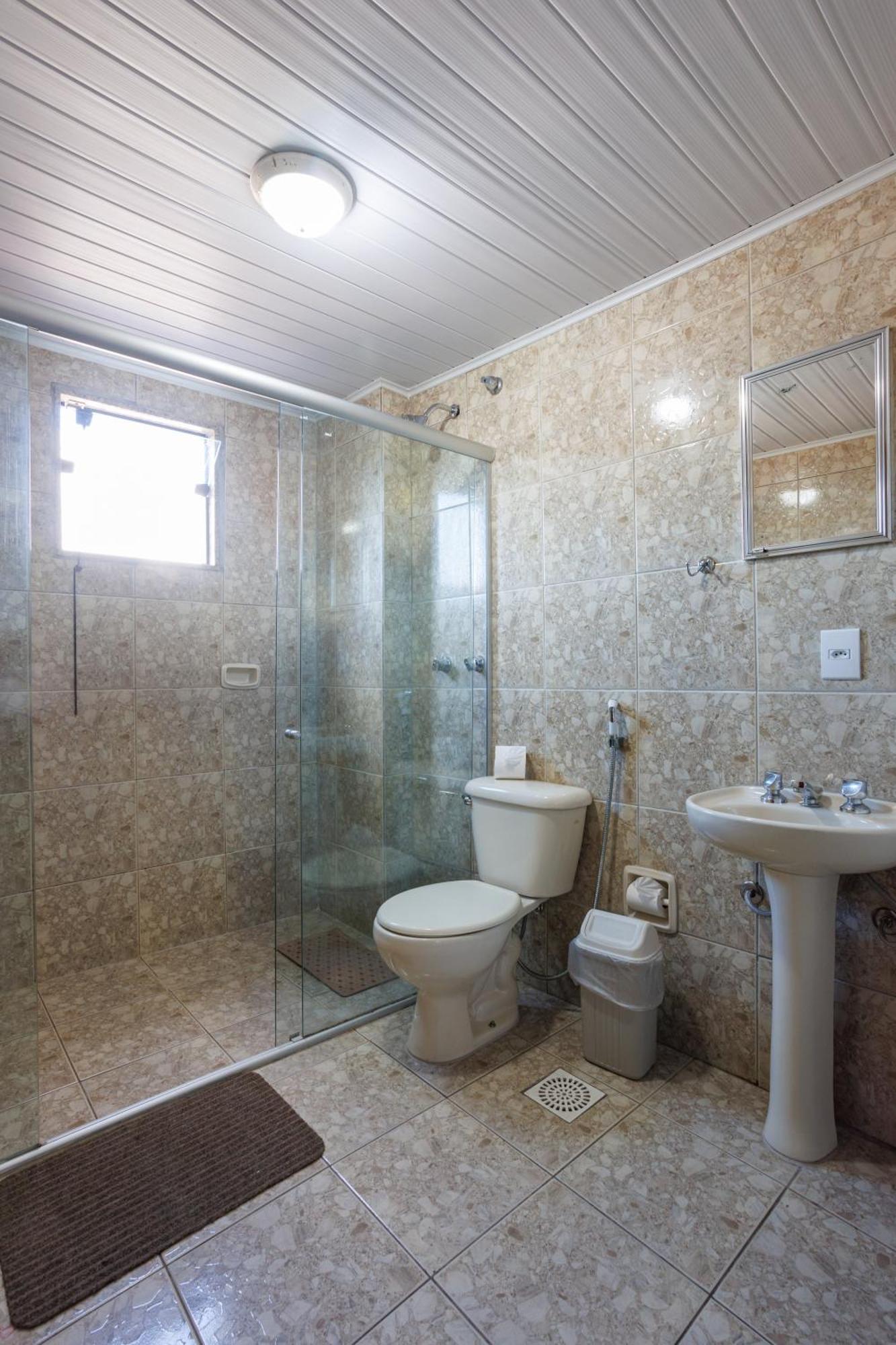 Quarto Standard com 2 Camas de Solteiro