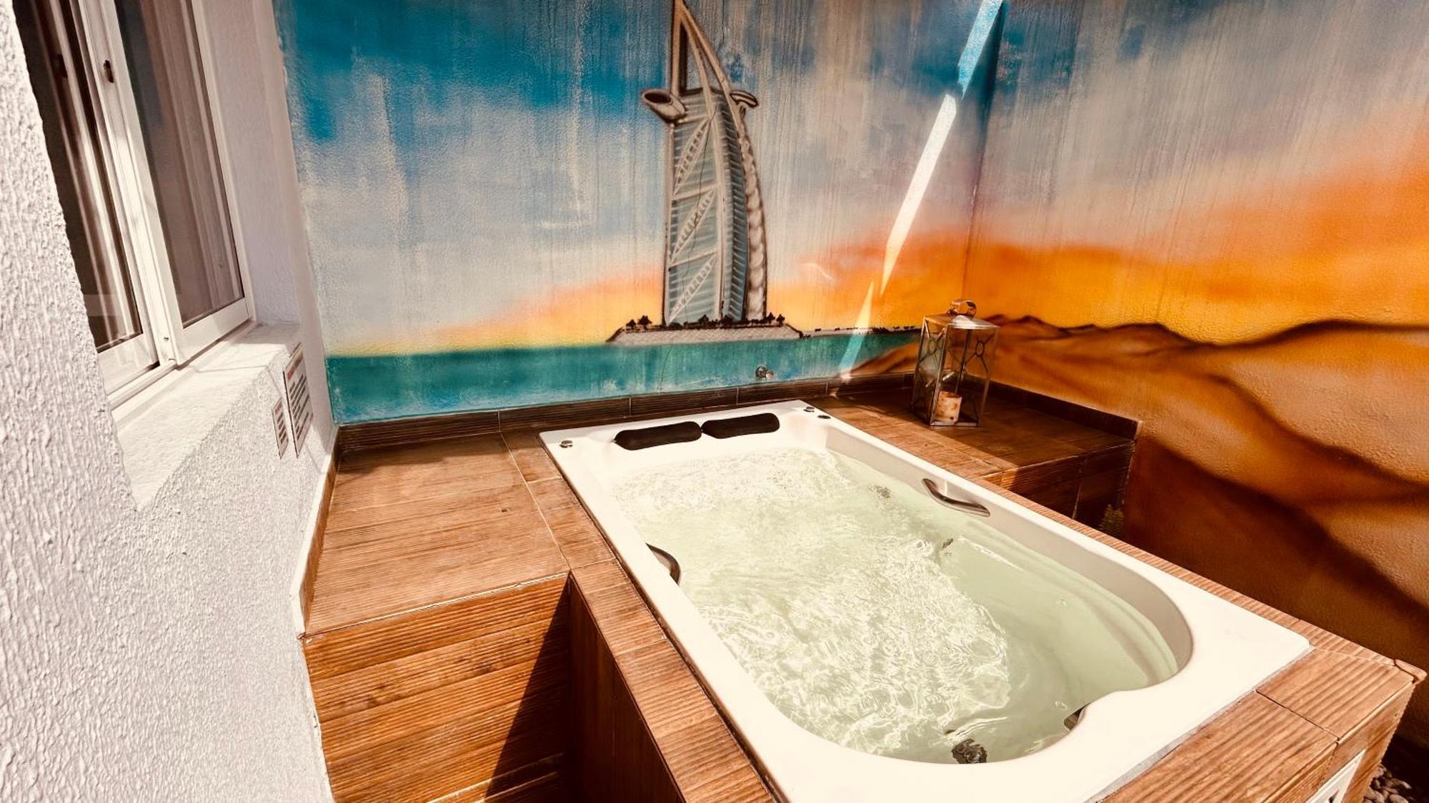 King Room Spa Bath