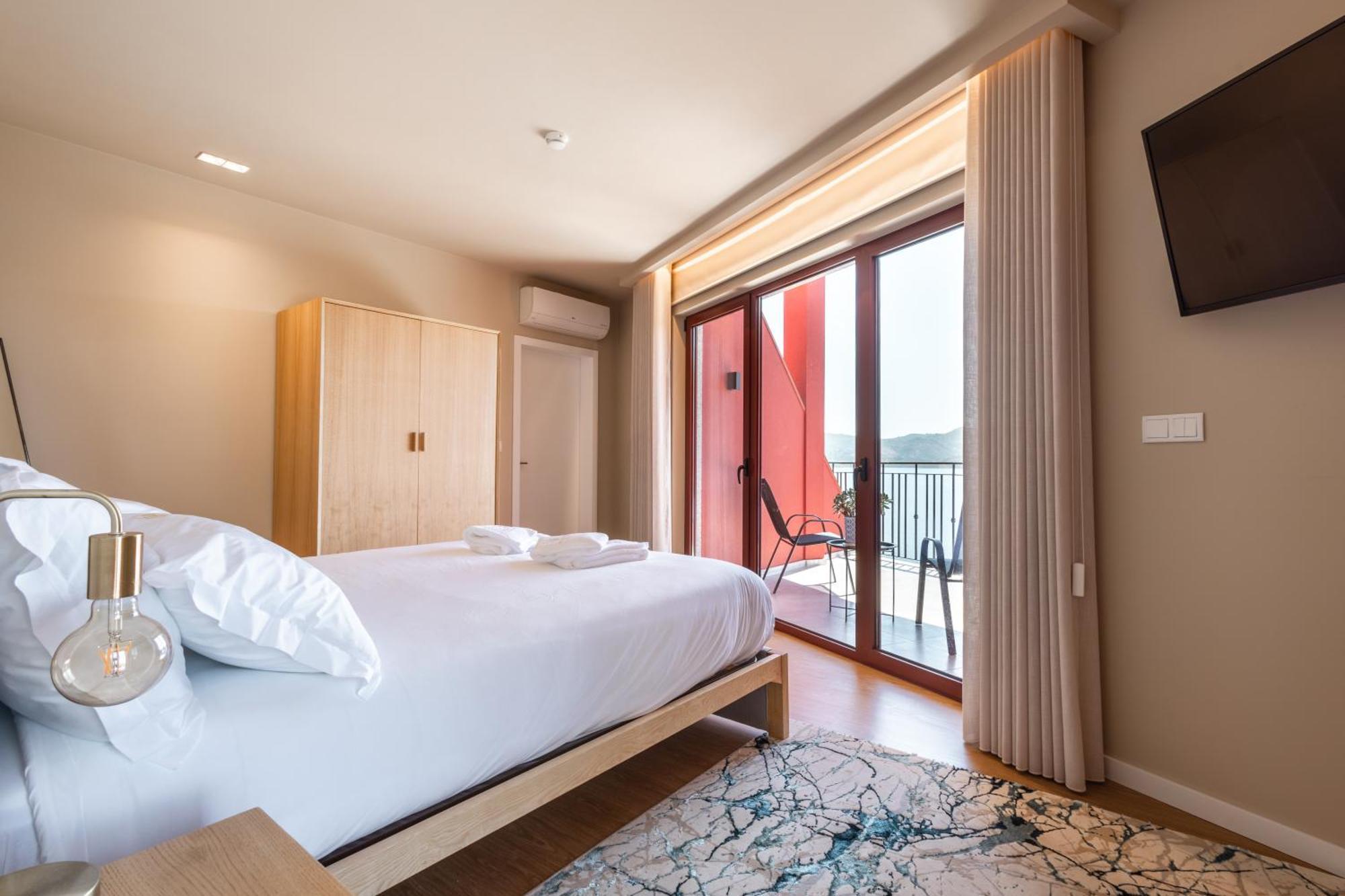 Suite com Vista Lago
