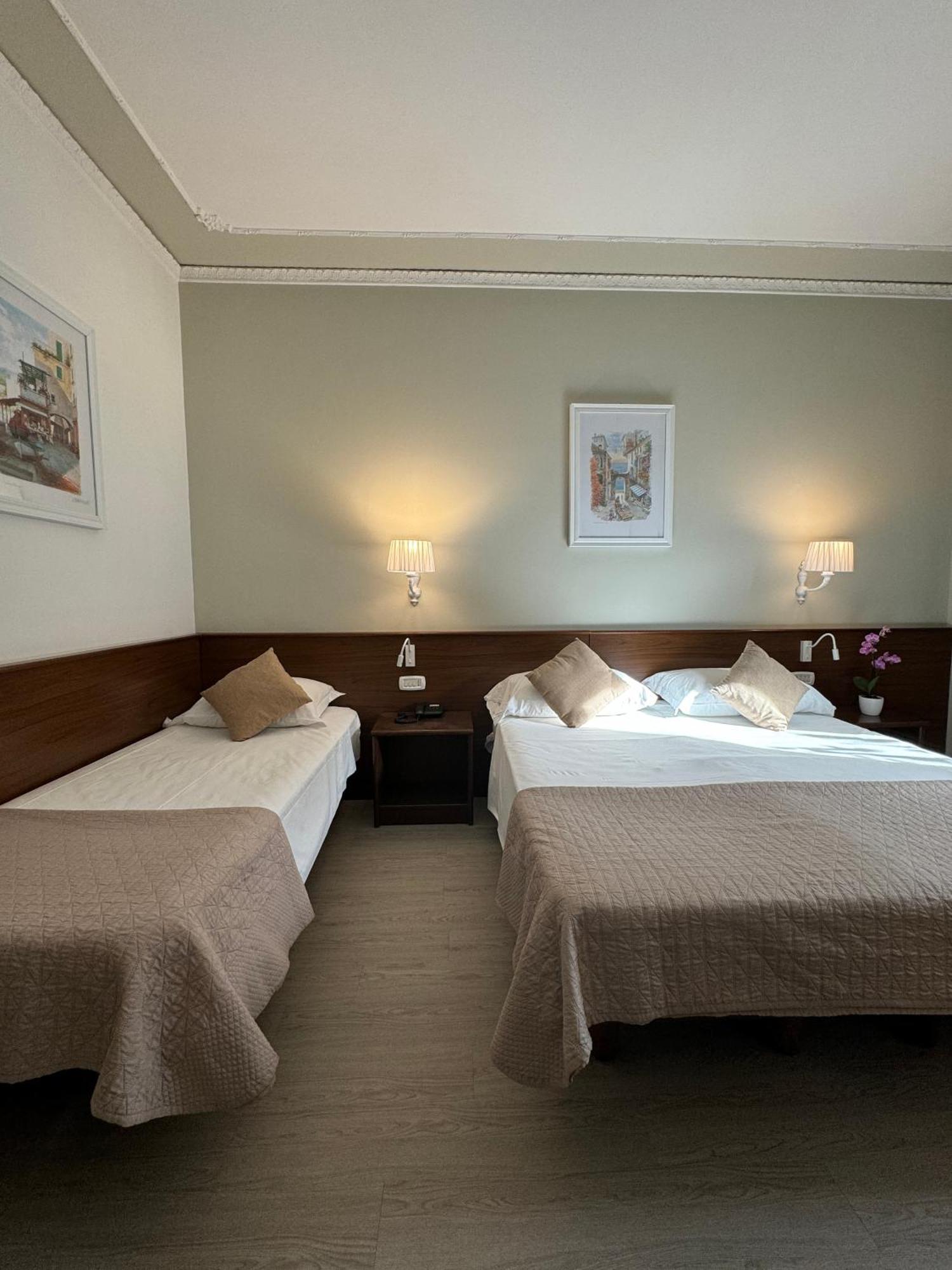 Triple Room,1628646367:JPEG
