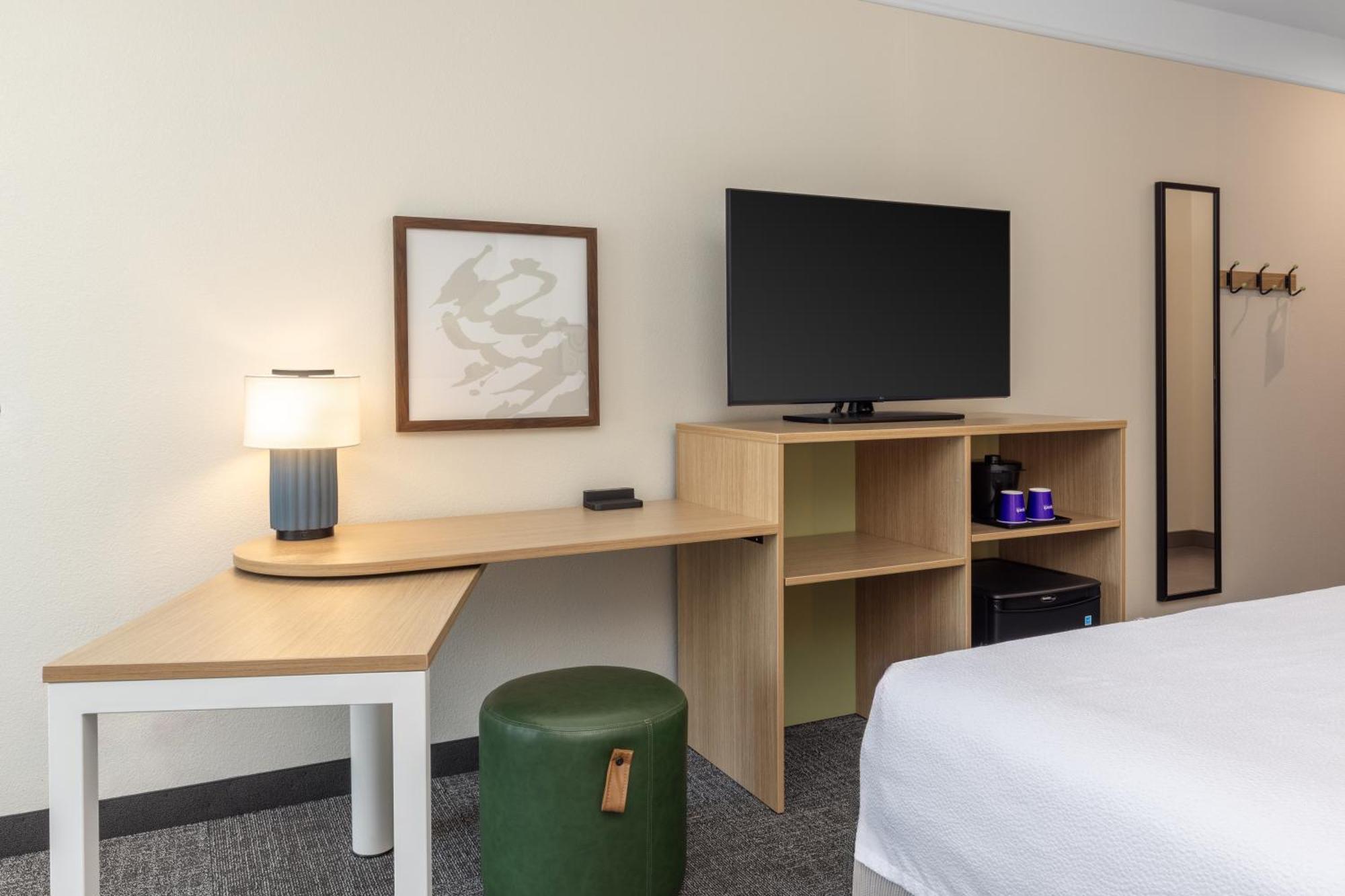 King Room