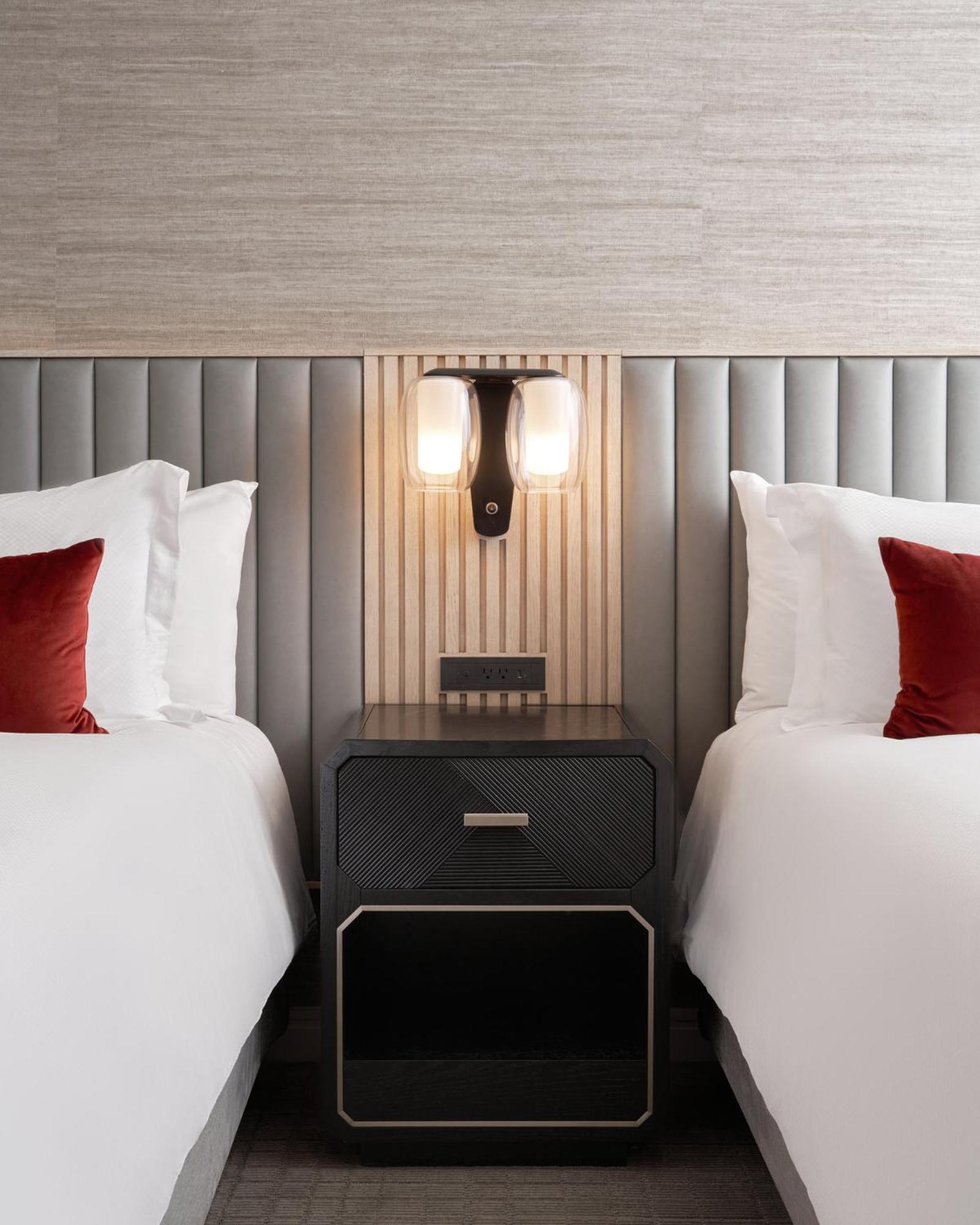 Standard 2 Queen Bed Room,1629399669:JPEG