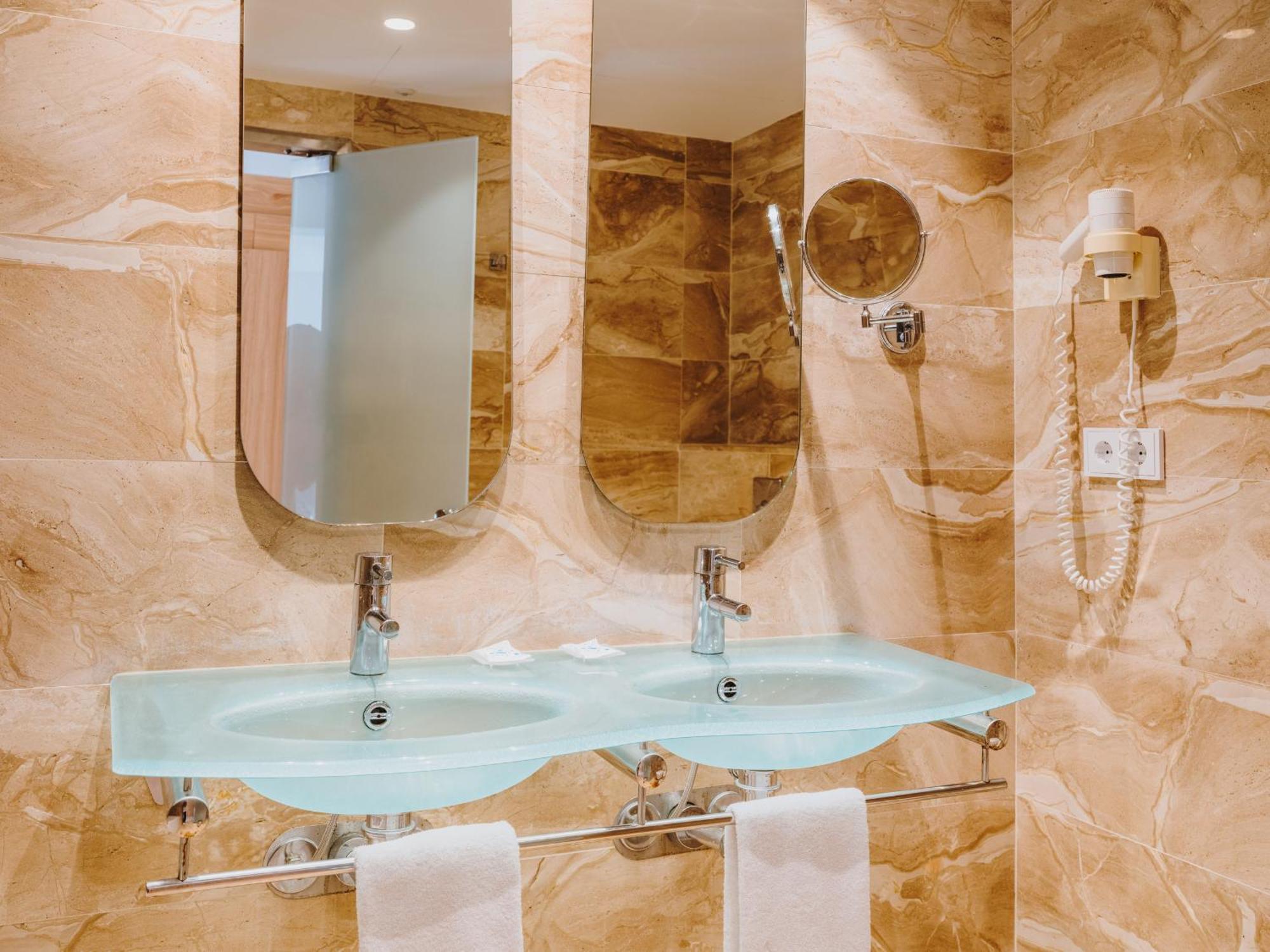 Suite con bañera de hidromasaje