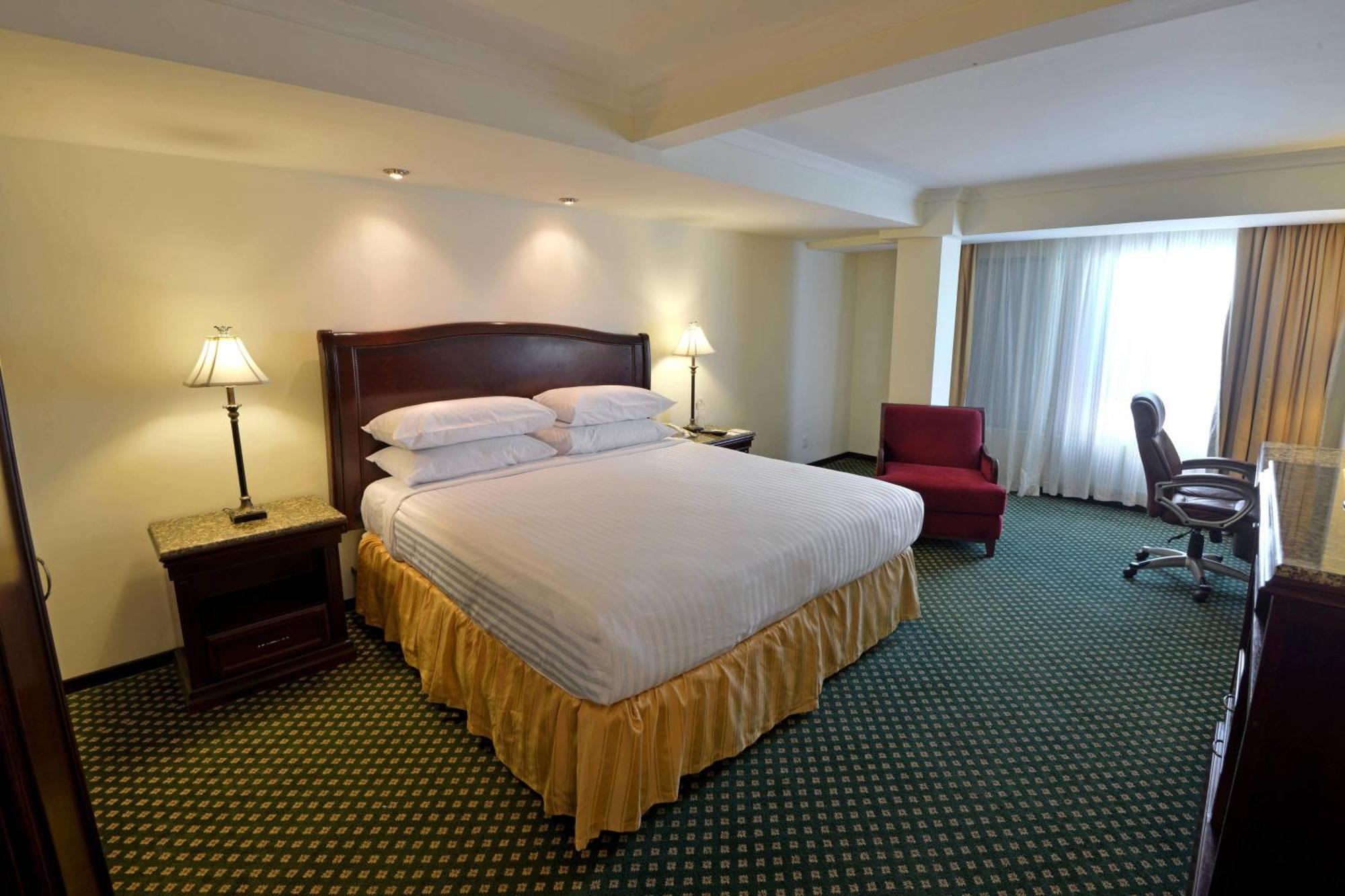 Standard Guest room 1 King or 2 Double No view