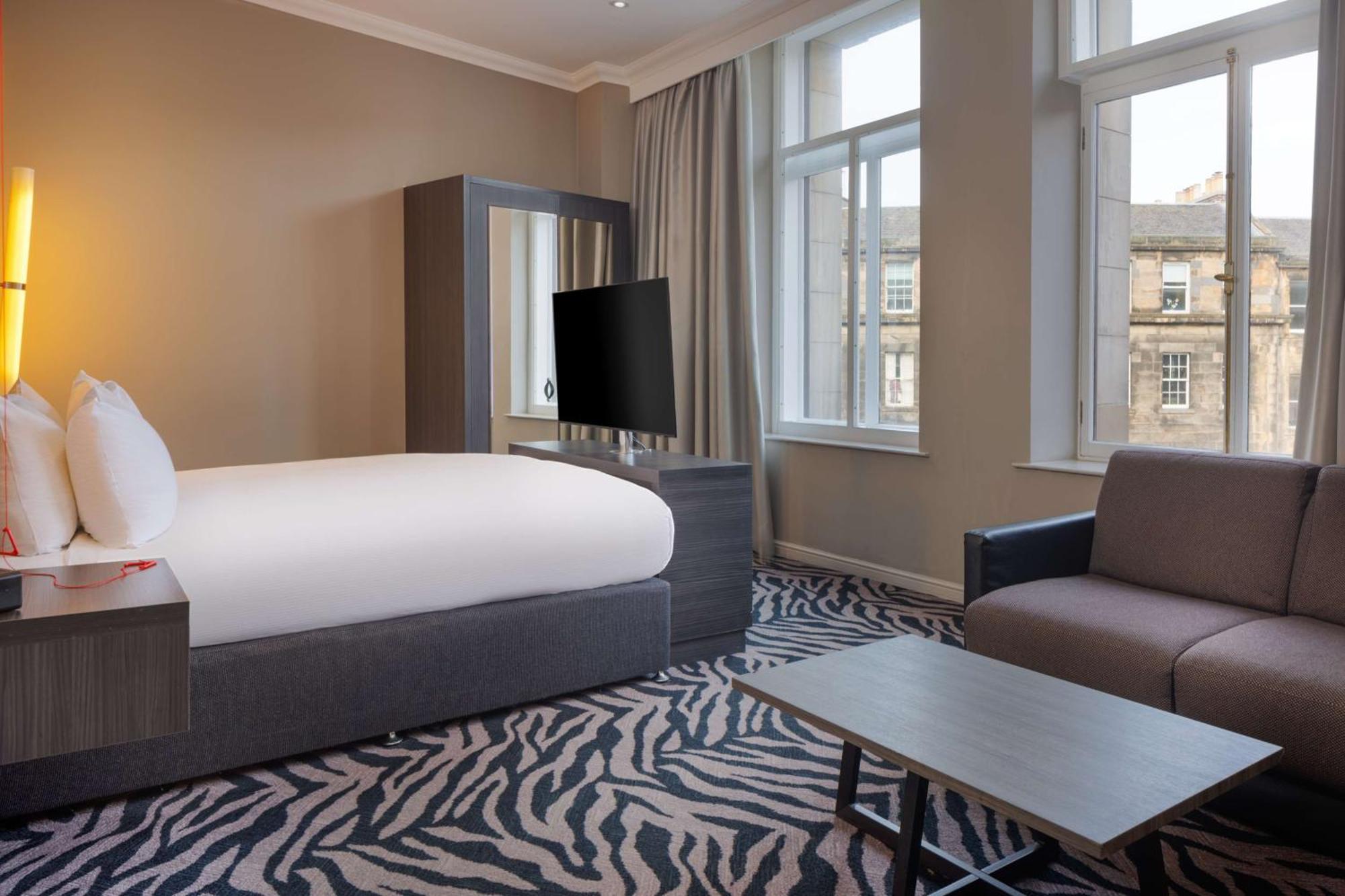 King Room Mobility Access