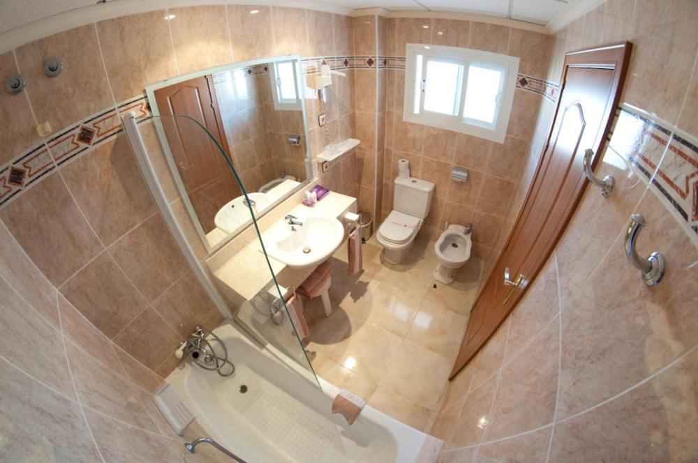 Double Single Use Room,16427279:JPEG