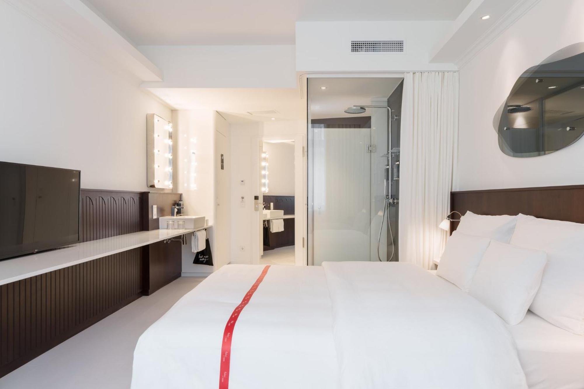 Lovely Room,1640461823:JPEG