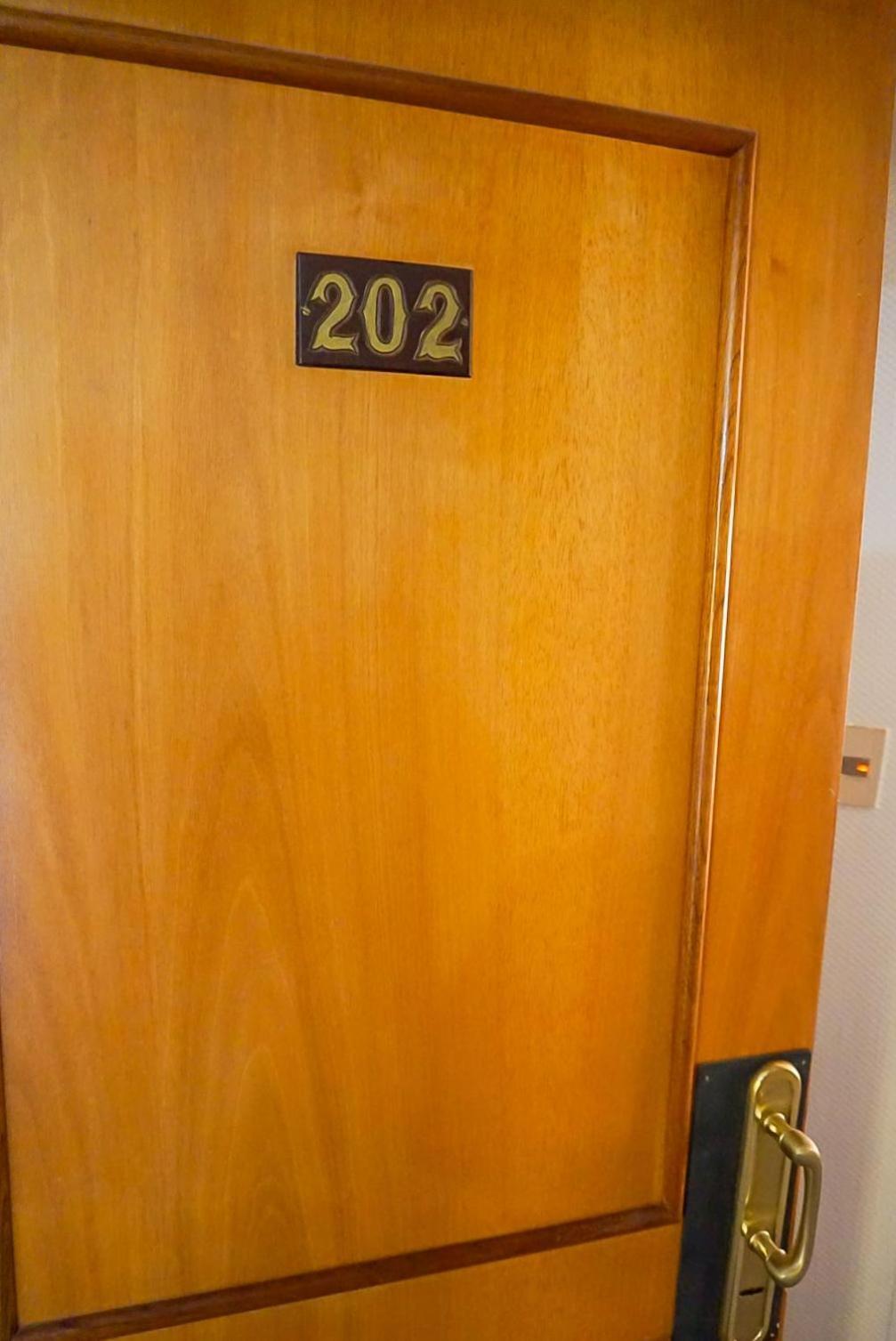 Standard Twin Room,1641726788:JPEG