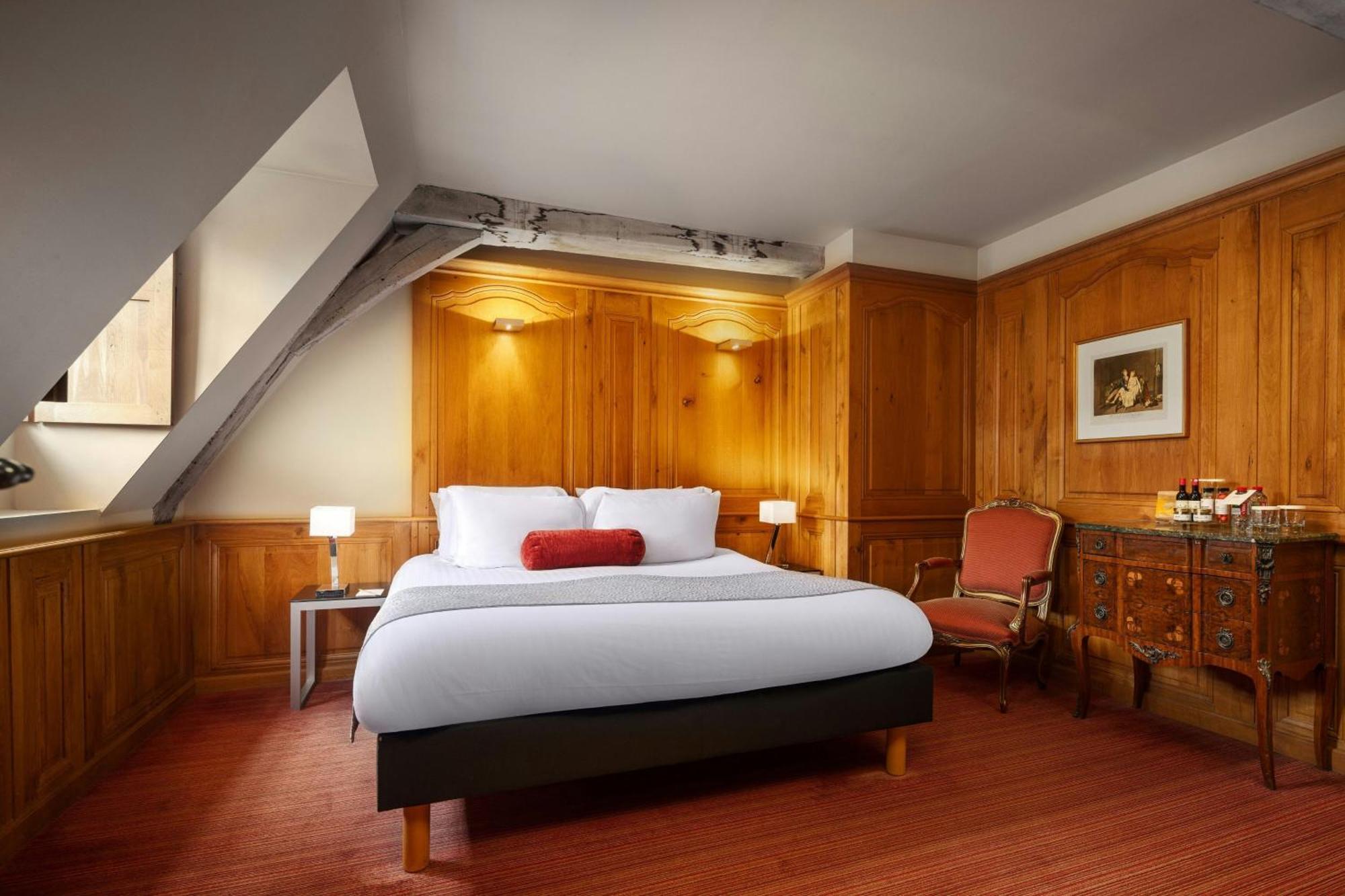 Hermitage Suite with King Bed