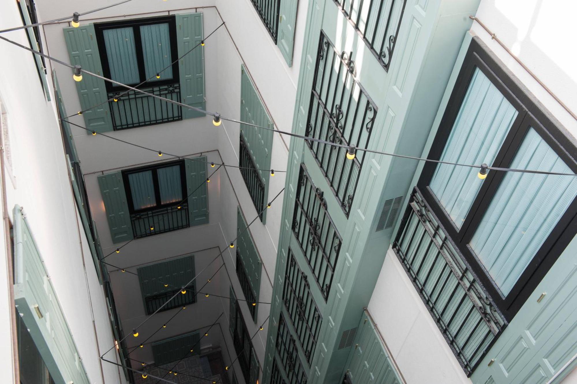 Deluxe Double Room,1643178991:JPEG