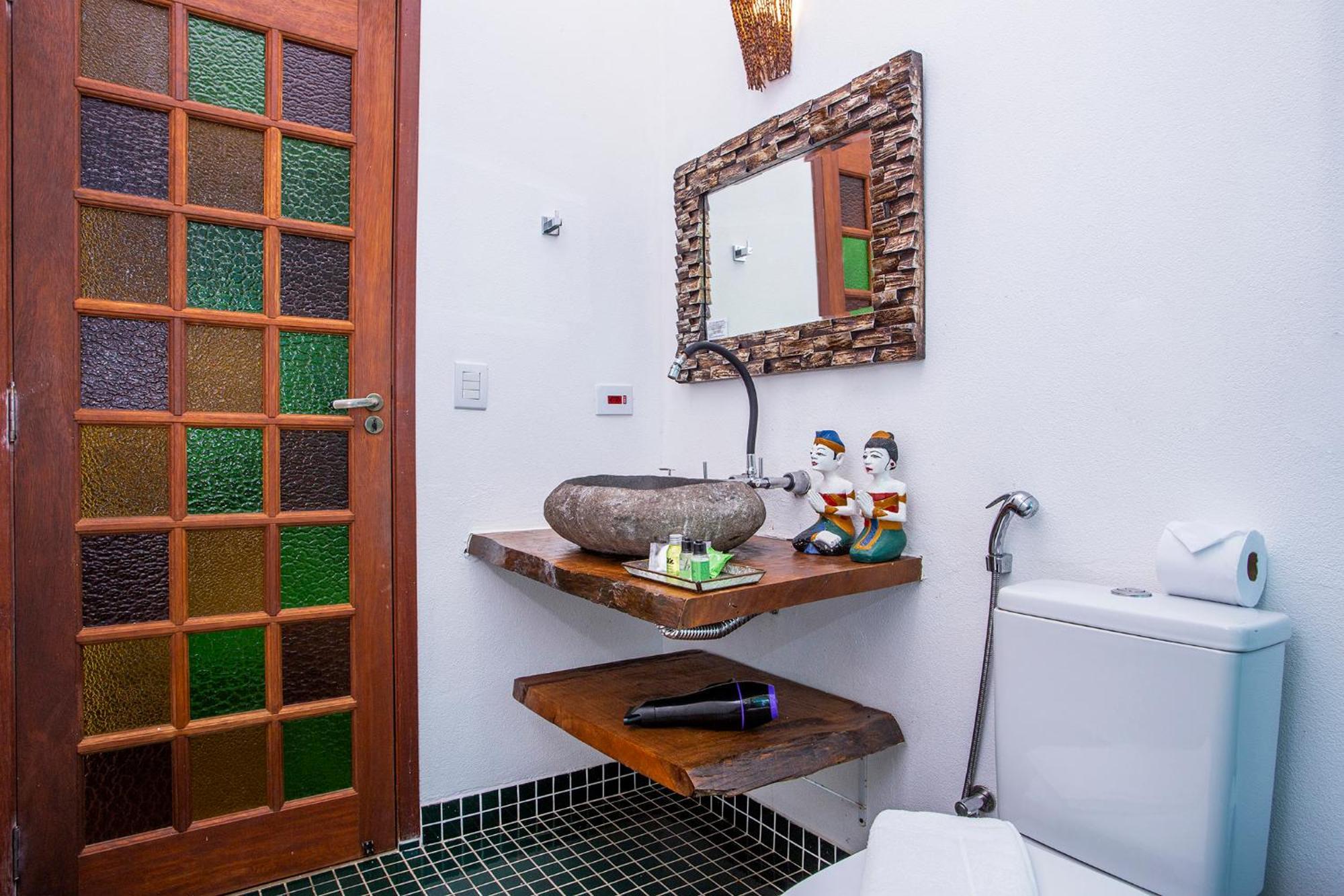 Luxo Triplo com Hidromassagem Externa