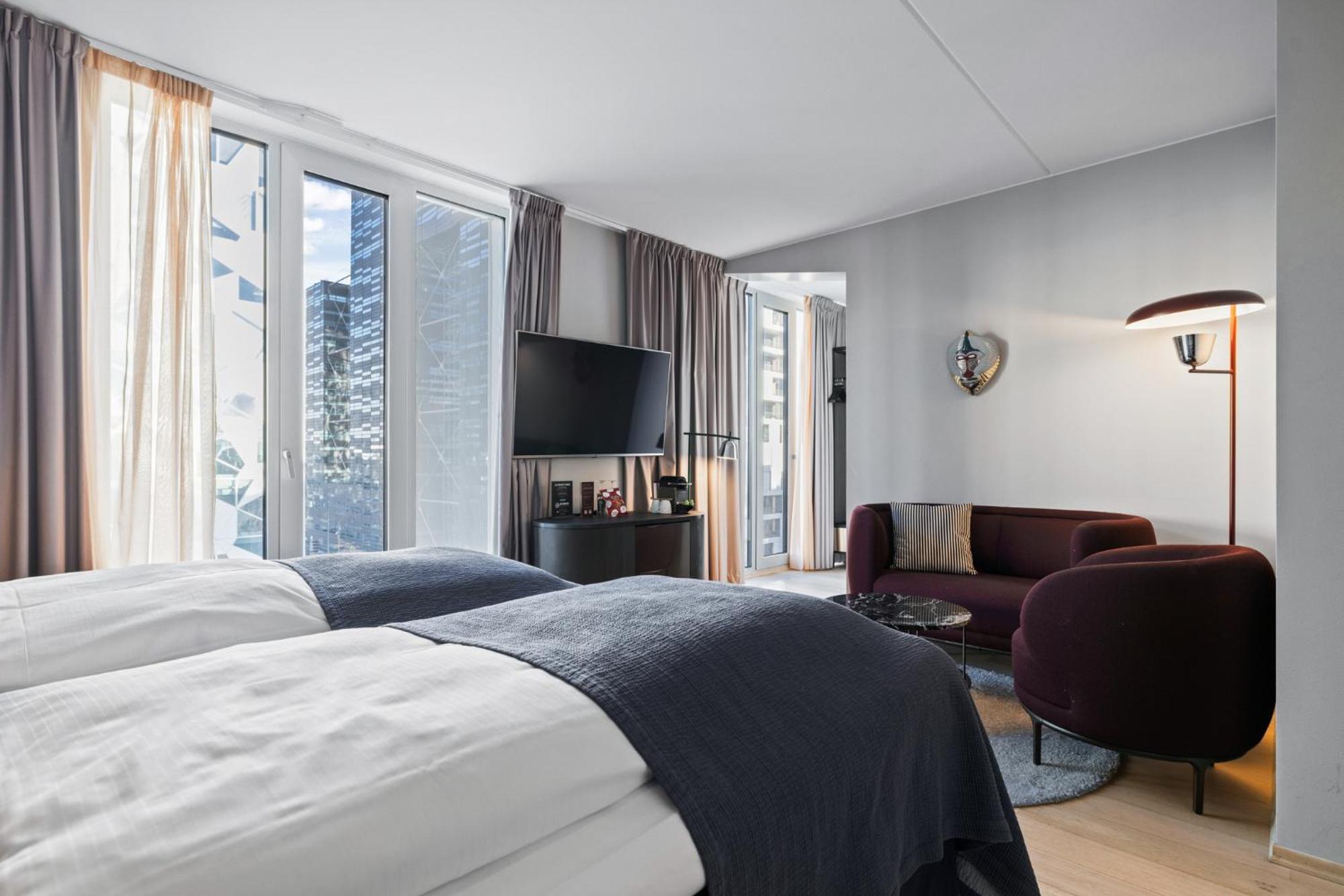 Deluxe Twin Room