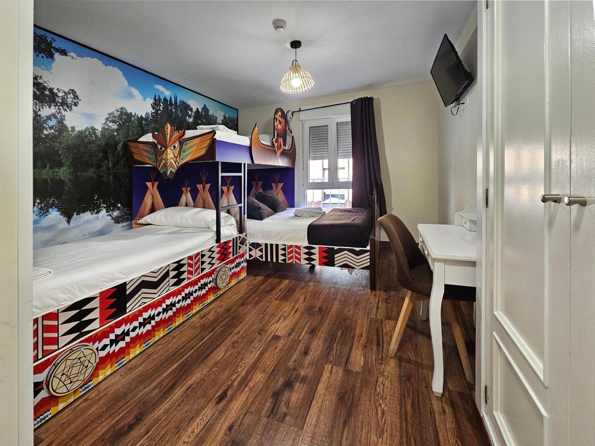 Family Room with Balcony,1645775717:JPEG