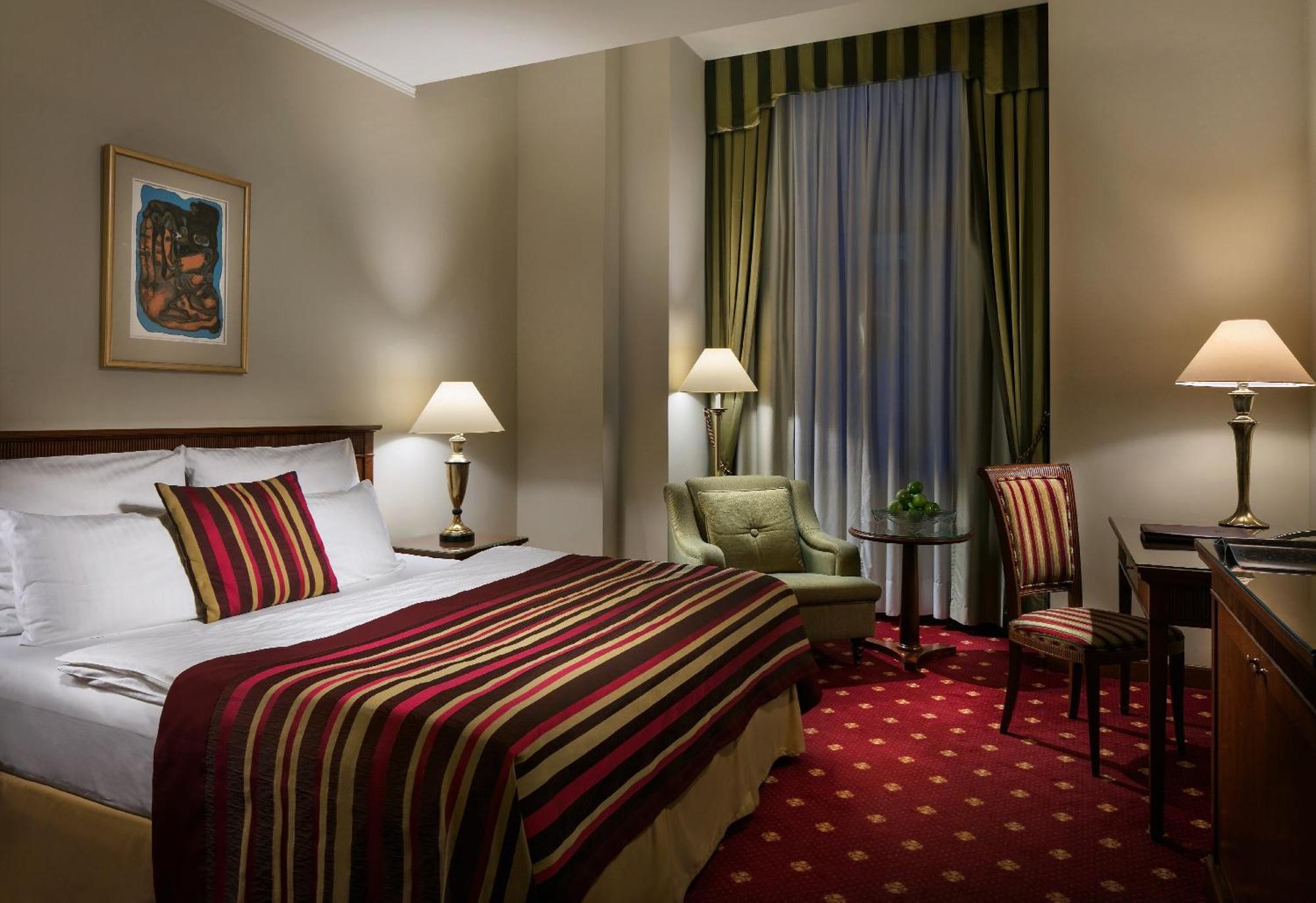 Chambre Deluxe Double ou Lits Jumeaux