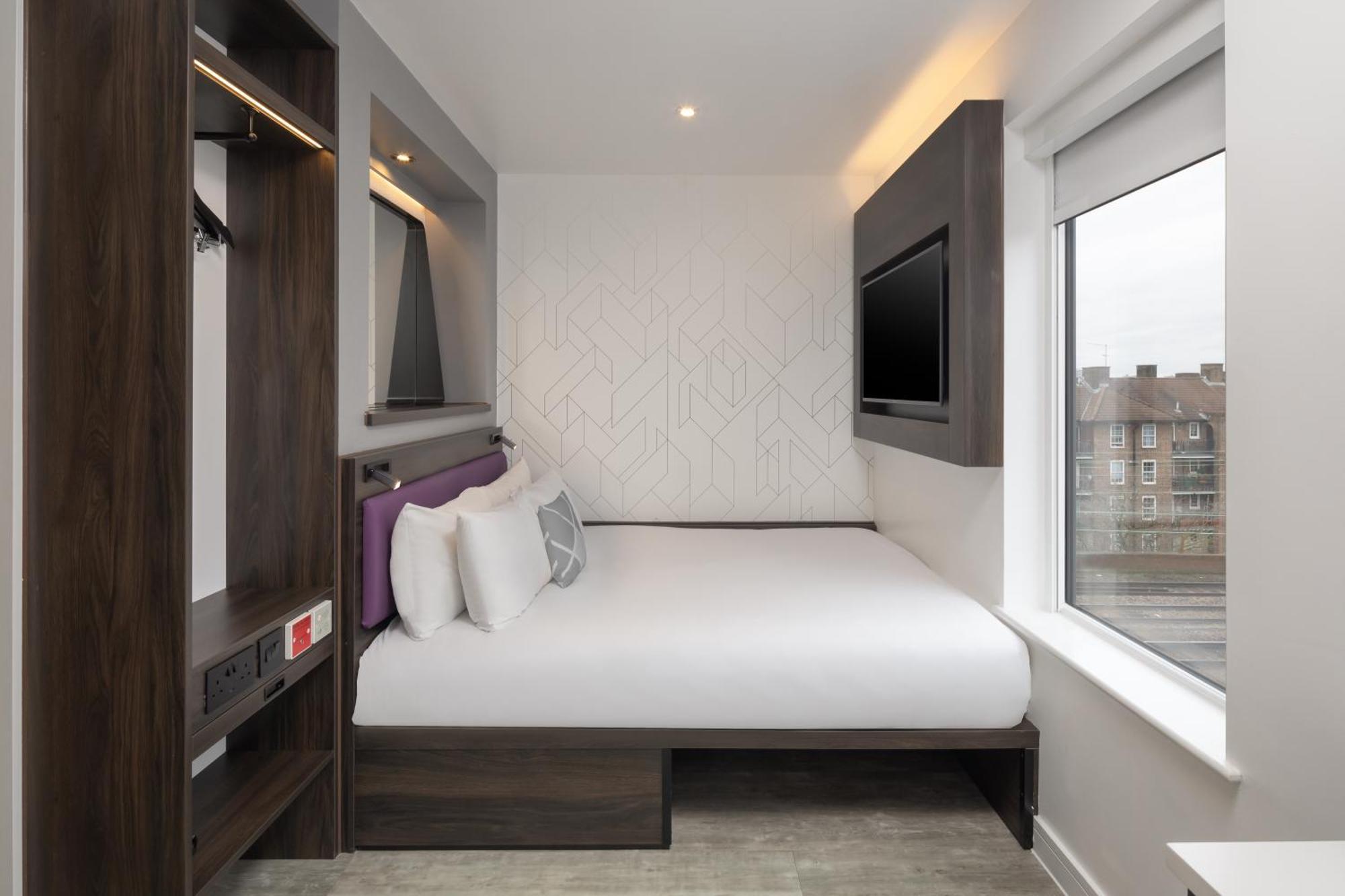 Quarto Duplo Standard