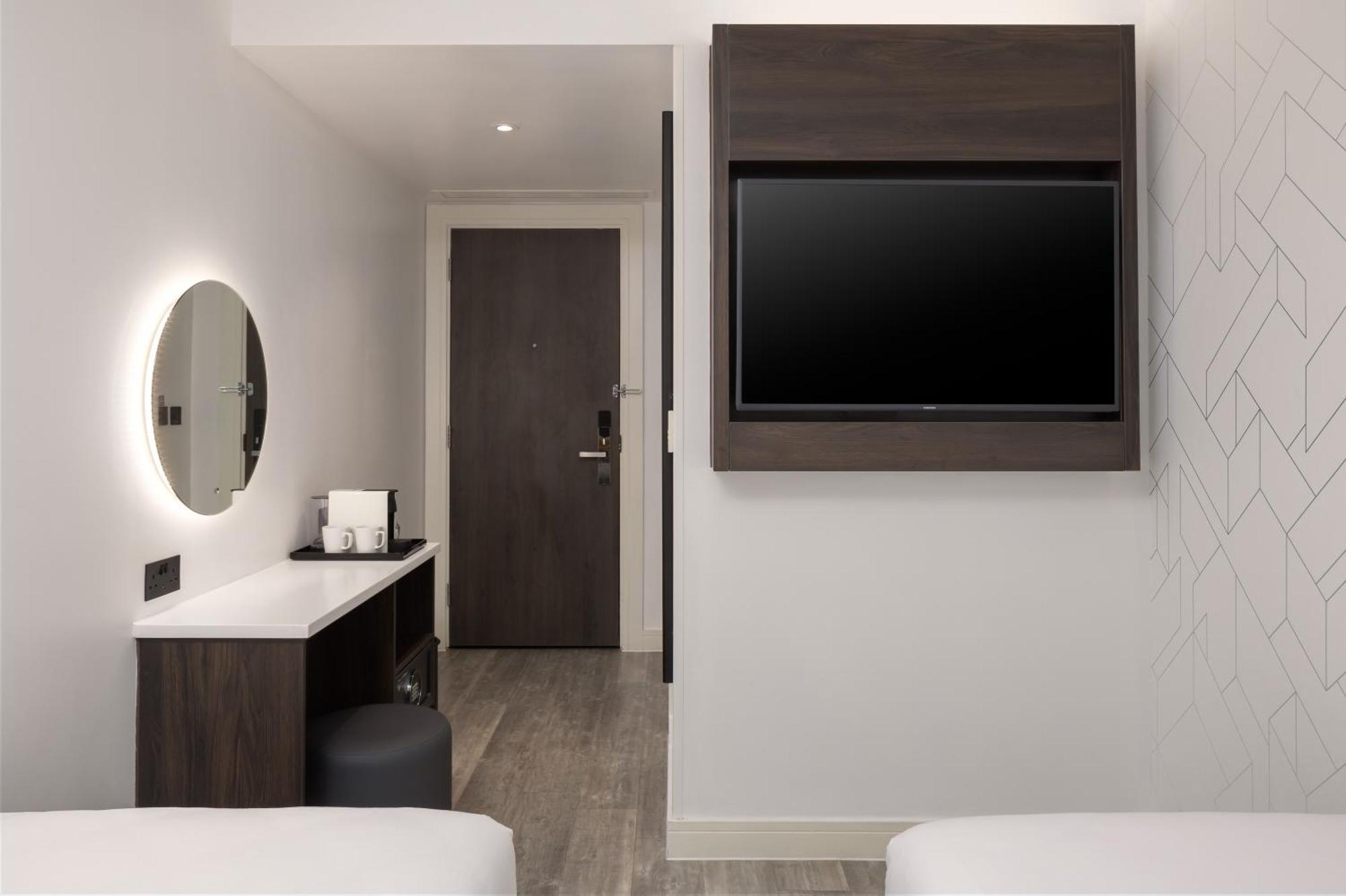 Windowless Twin Guest room 2 Twin