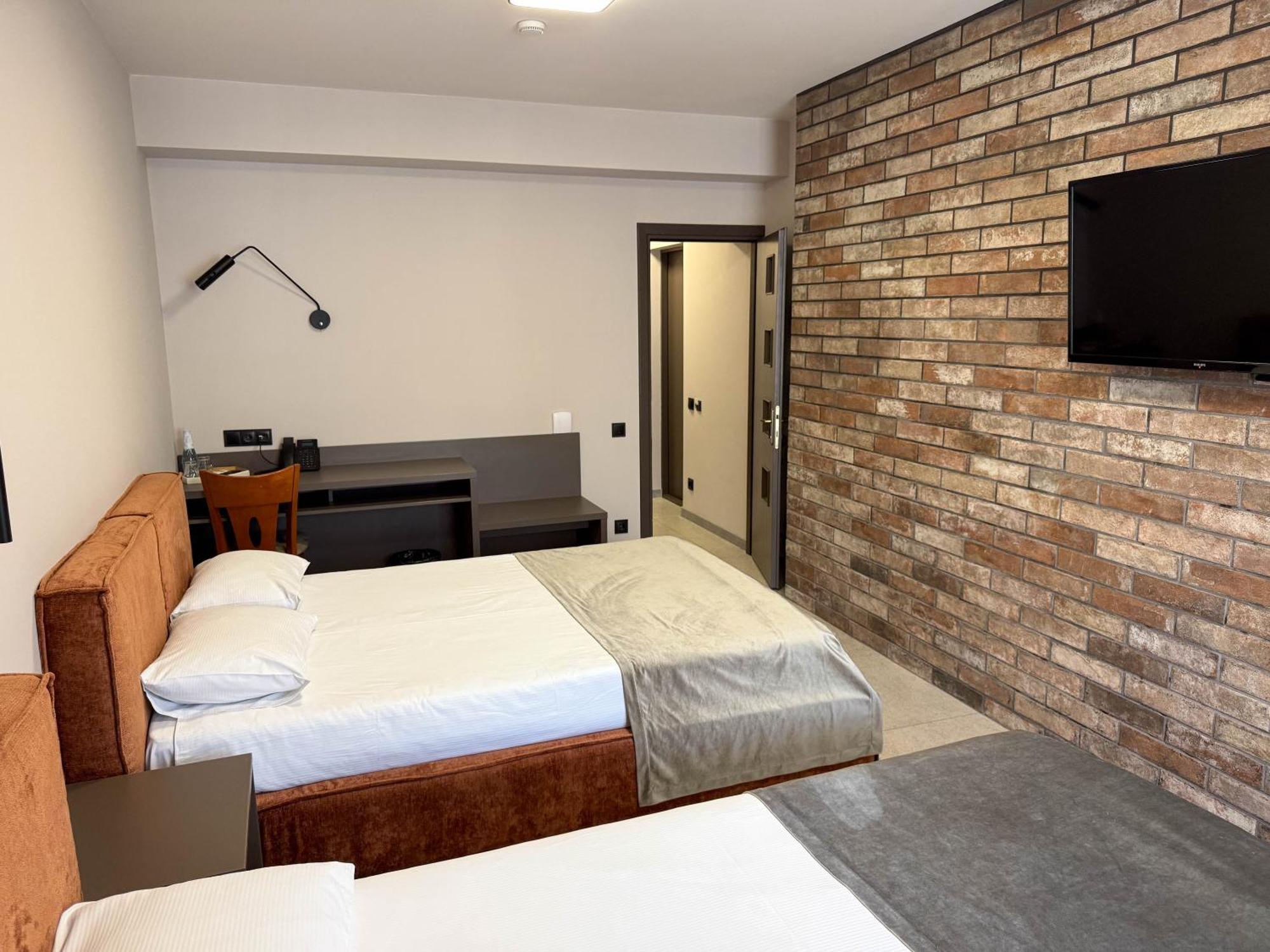 Standard Twin Room,1654263666:JPEG