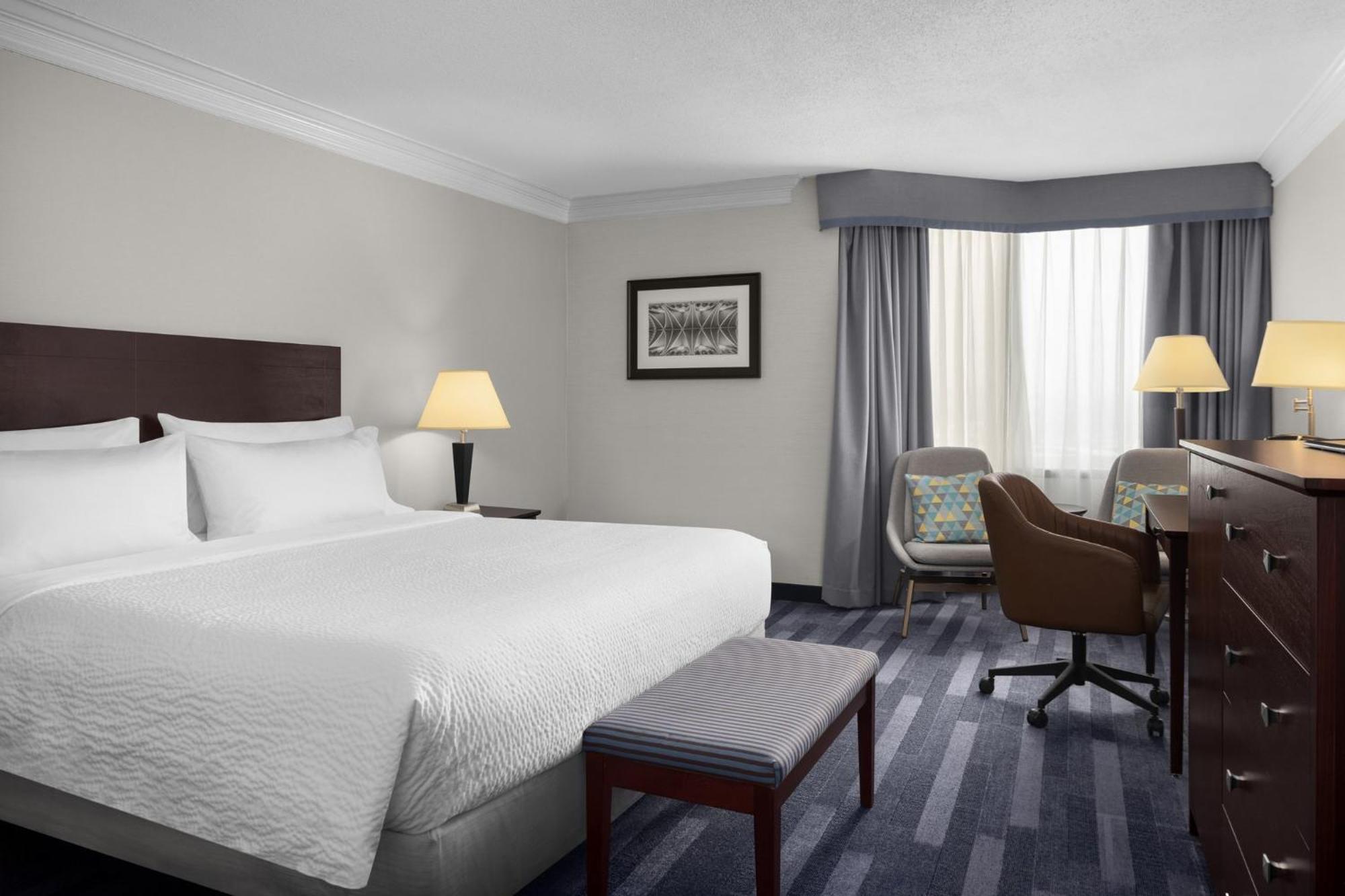 Standard King Room High Floor