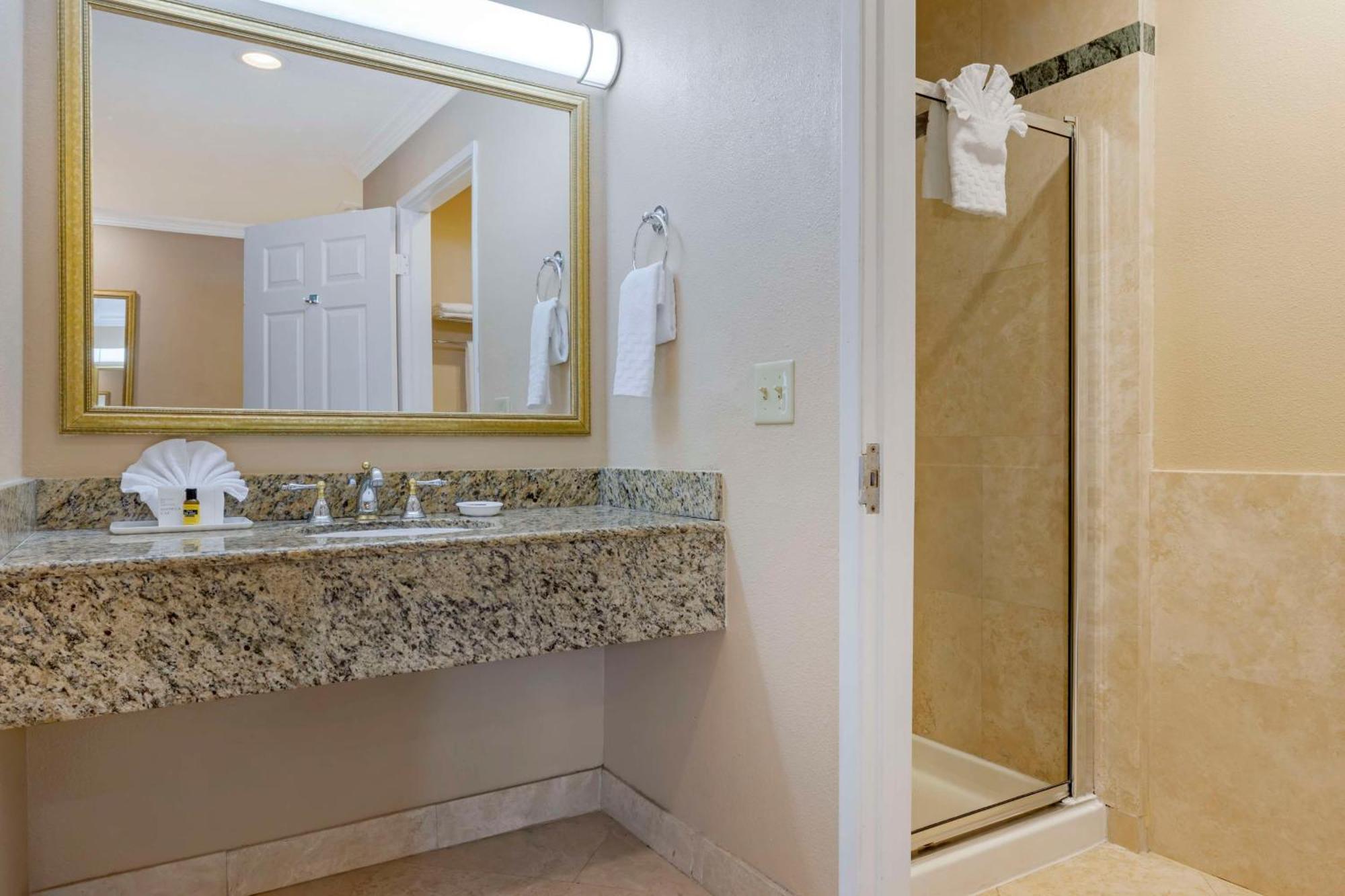 King Suite Spa Bath Non-Smoking